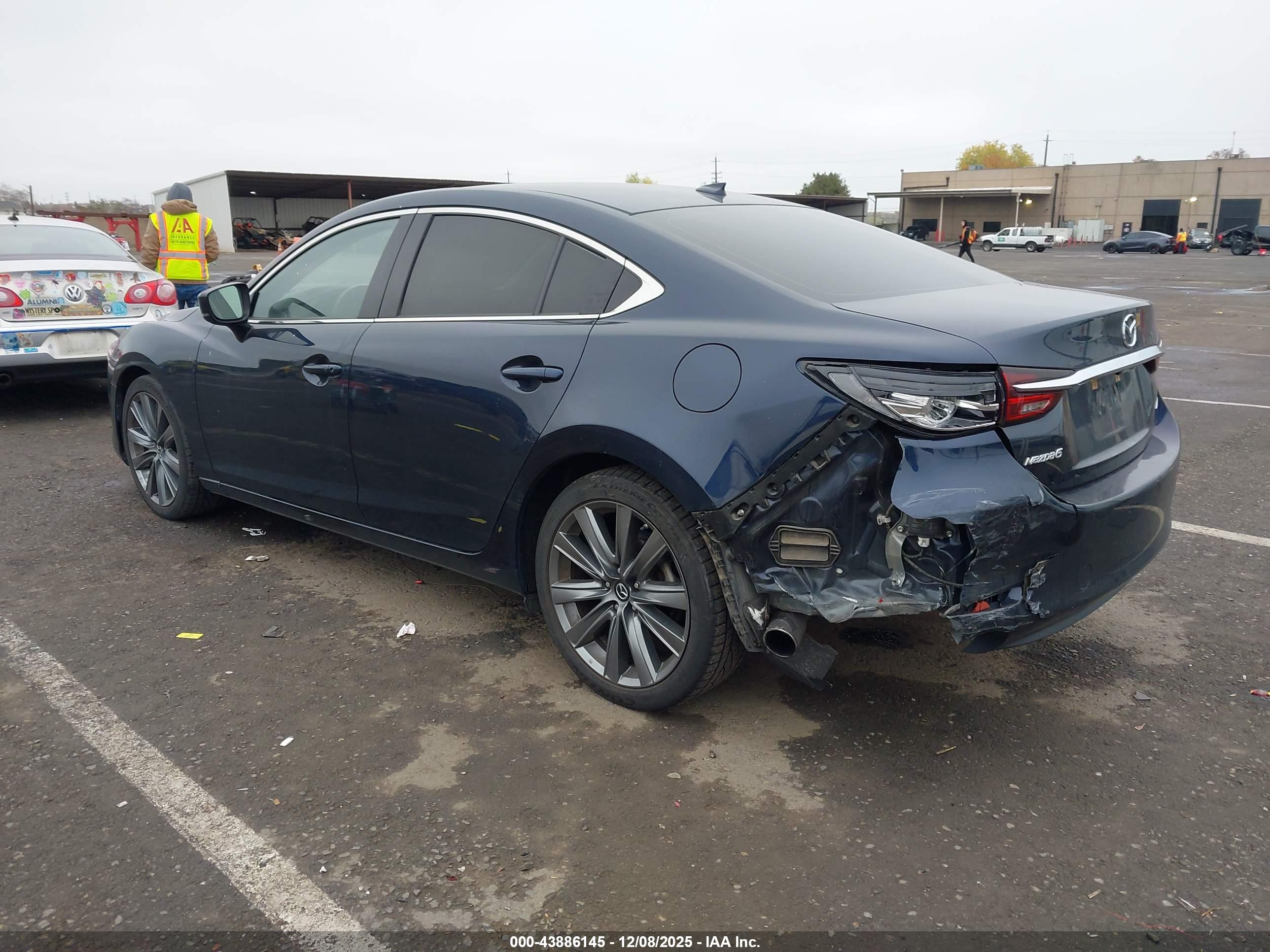 MAZDA MAZDA6 image 3