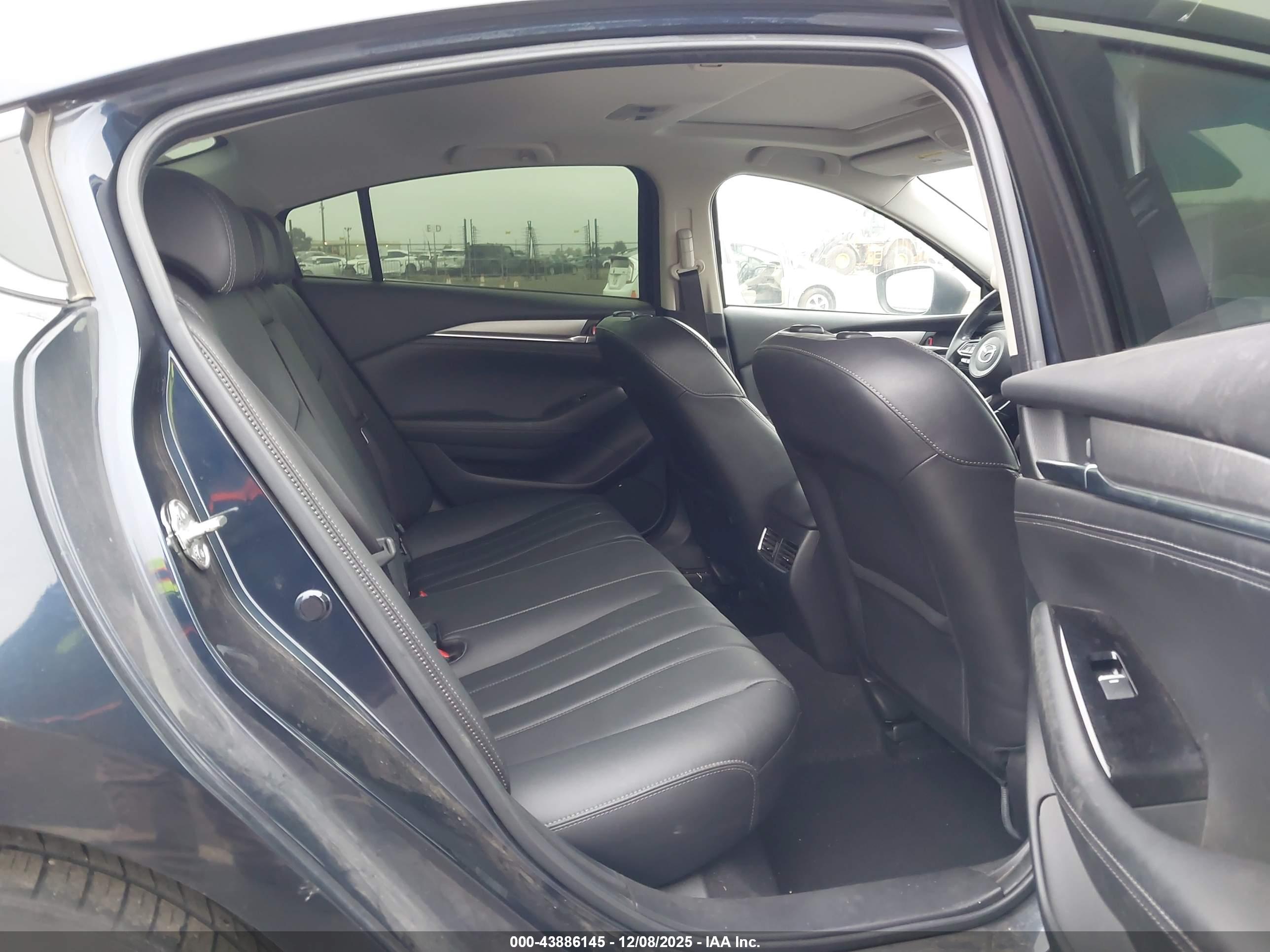 MAZDA MAZDA6 image 8