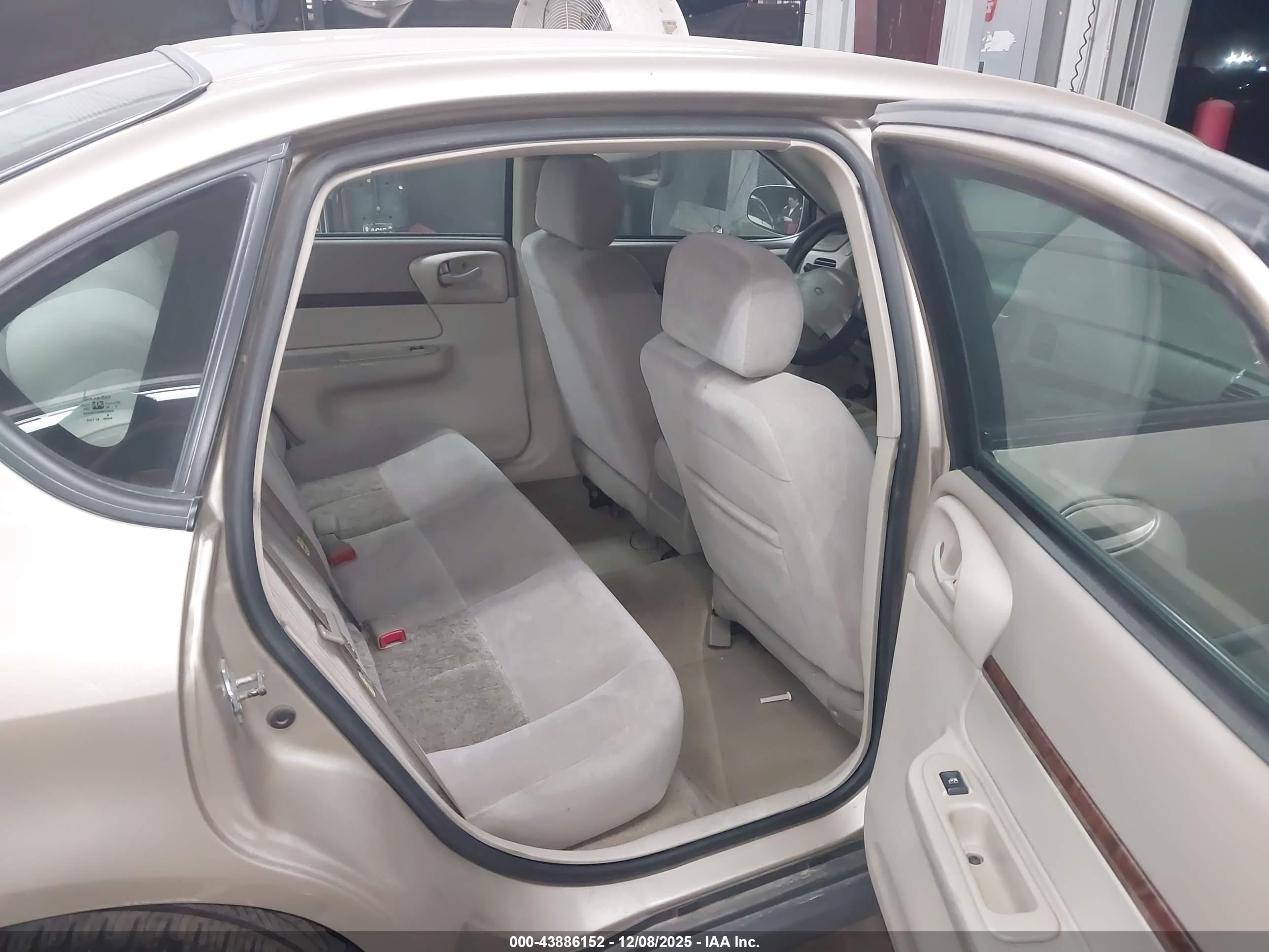 CHEVROLET IMPALA image 8