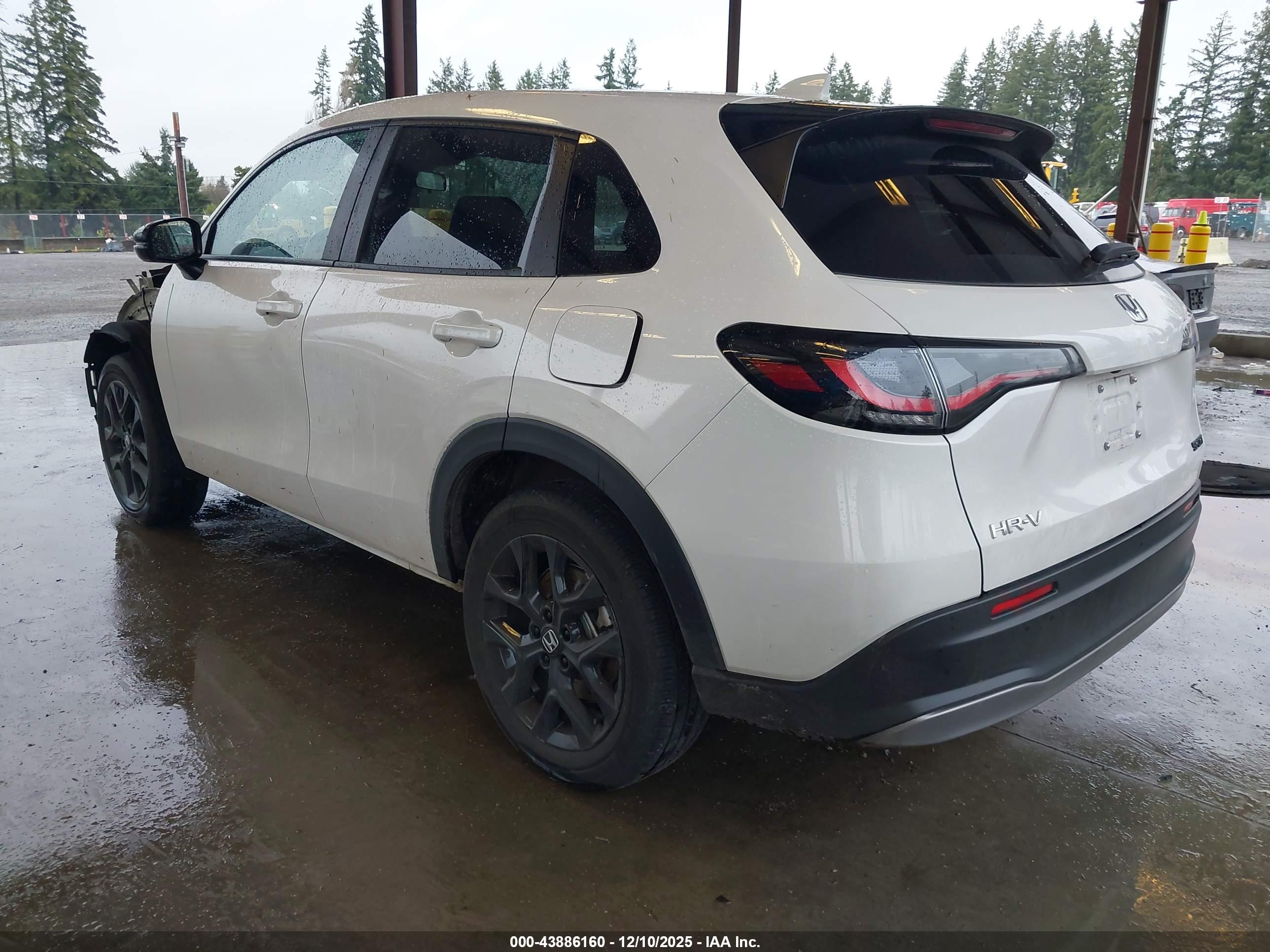 HONDA HR-V image 3