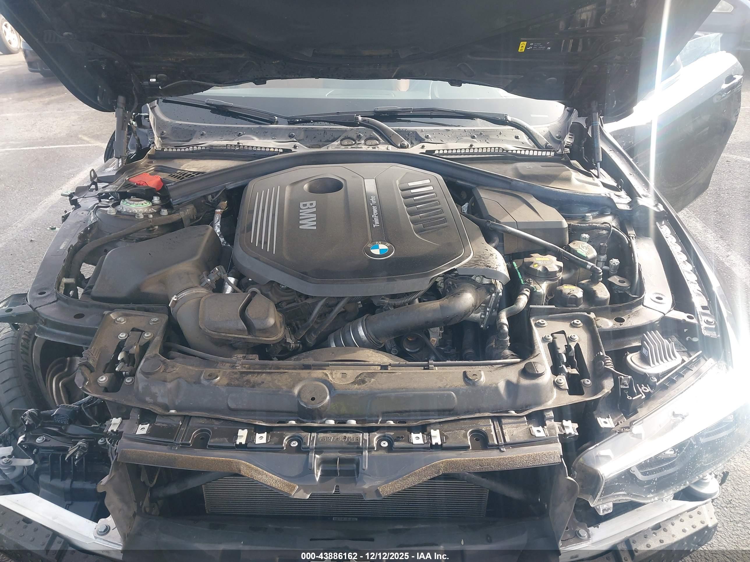 BMW 440I image 10