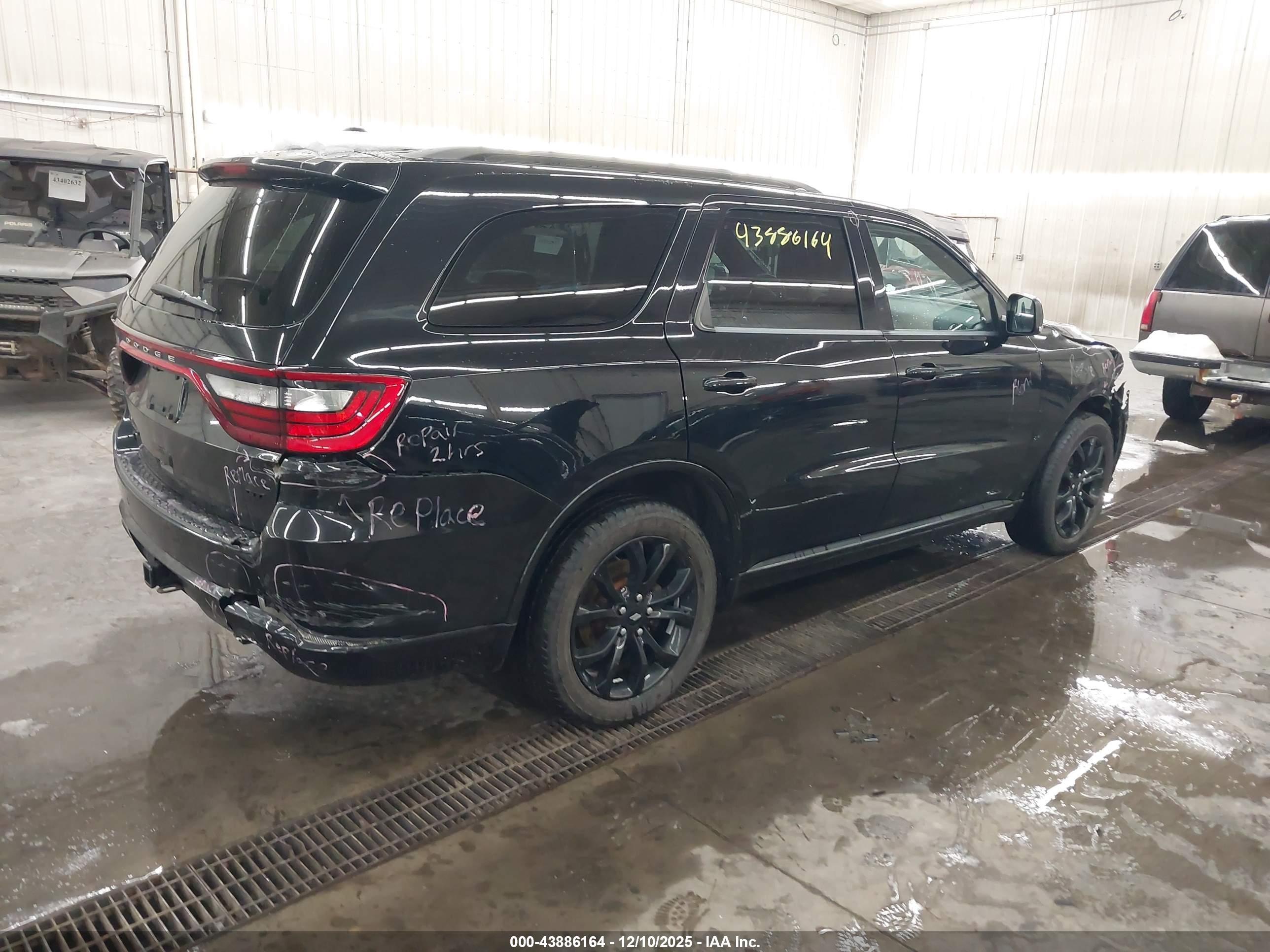 DODGE DURANGO image 4