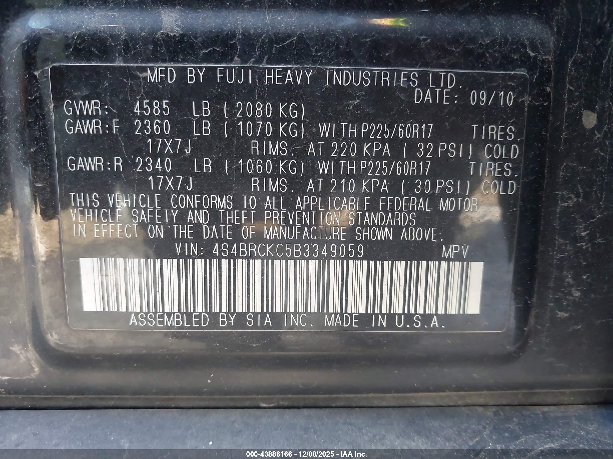 SUBARU OUTBACK image 9