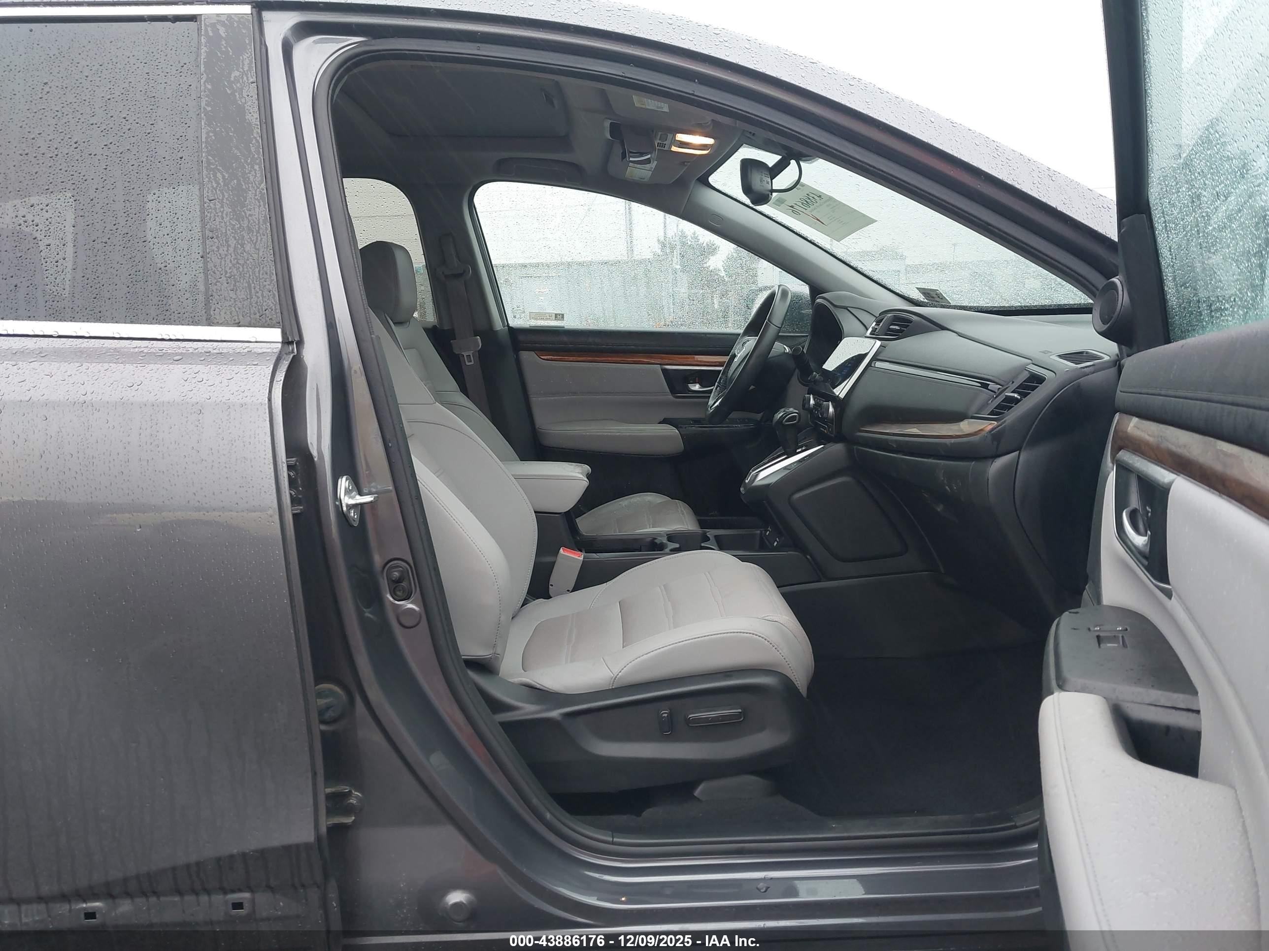 HONDA CR-V image 5
