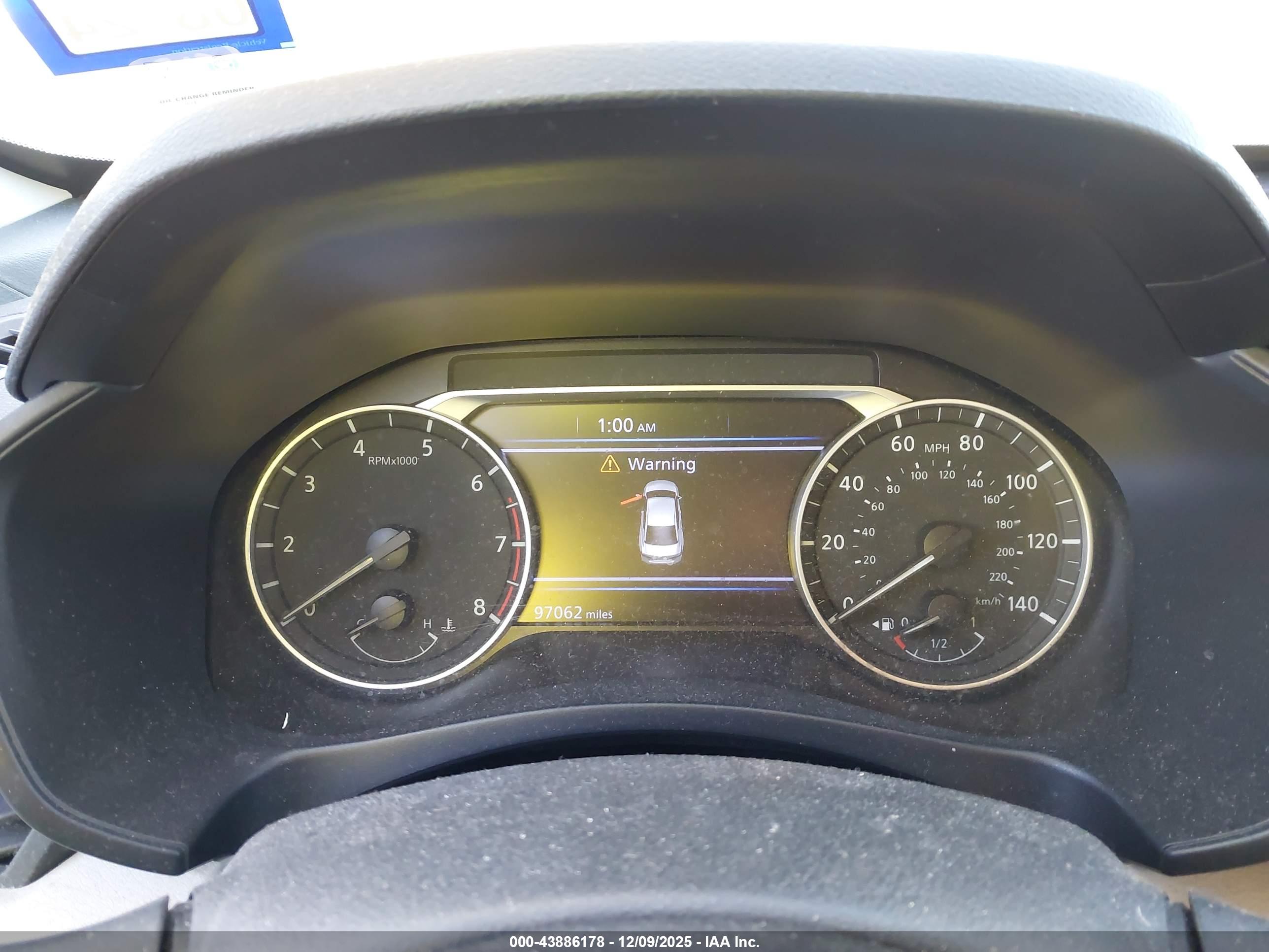 NISSAN ALTIMA image 7