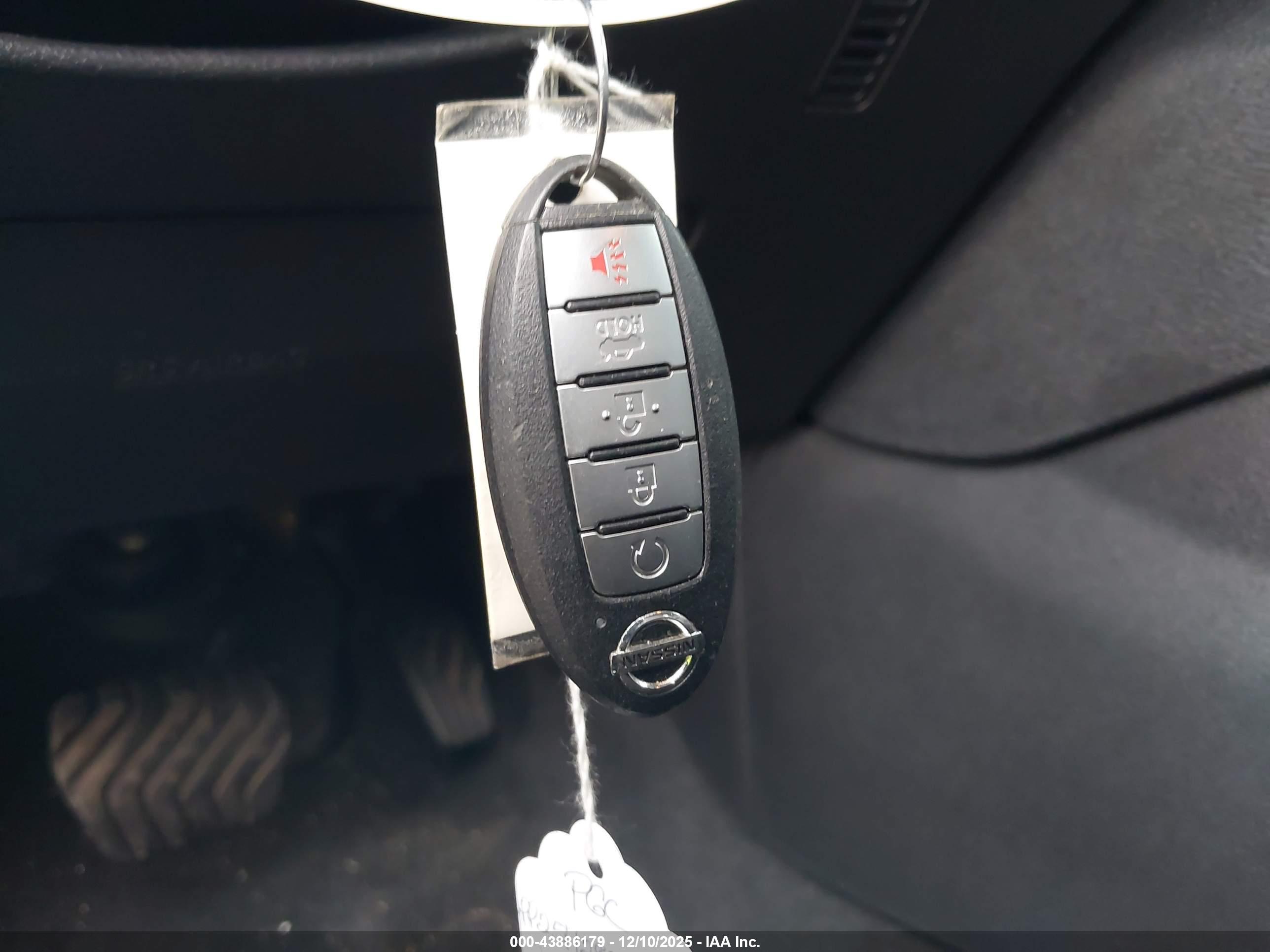 NISSAN ALTIMA image 11