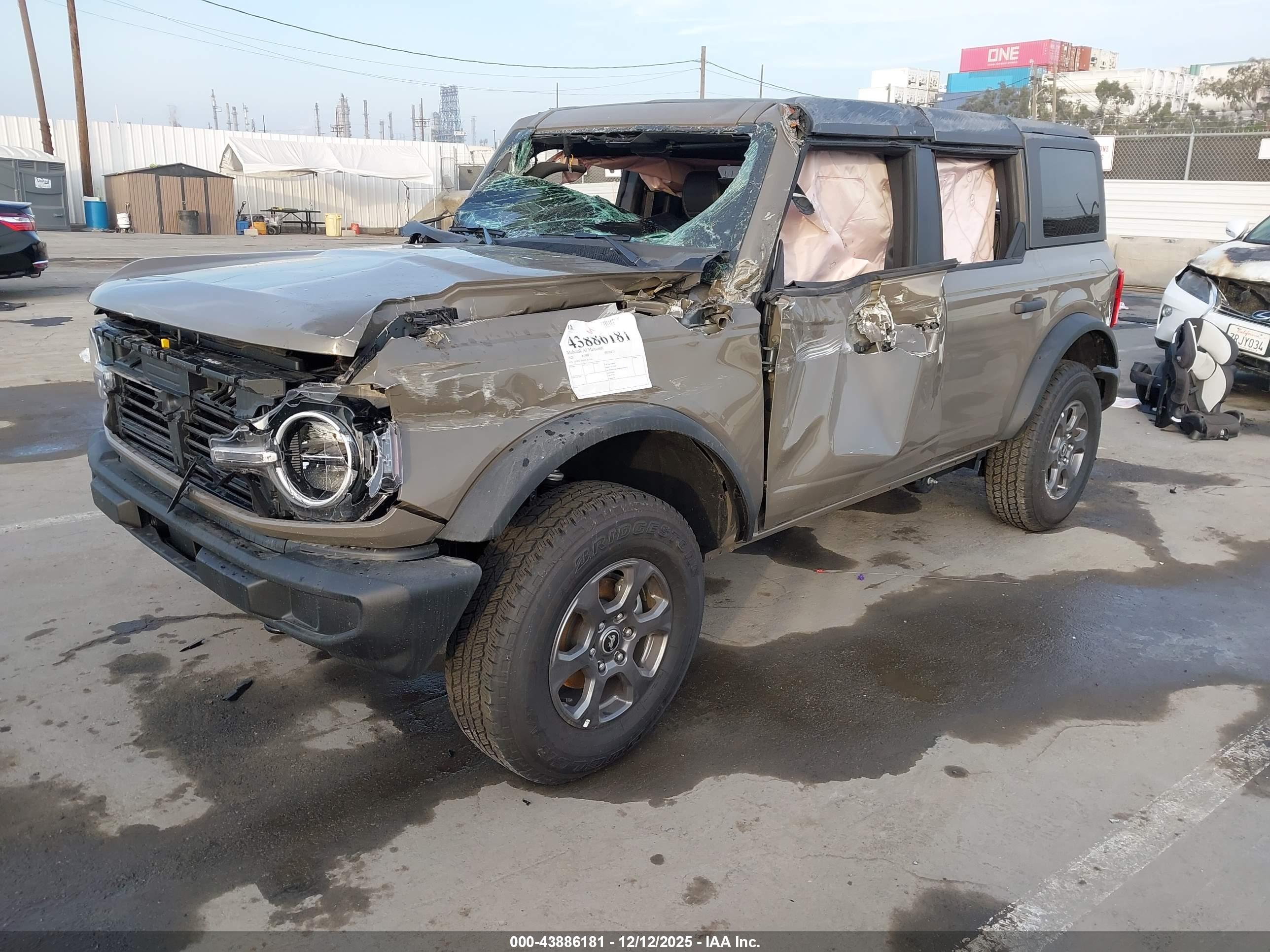FORD BRONCO image 2
