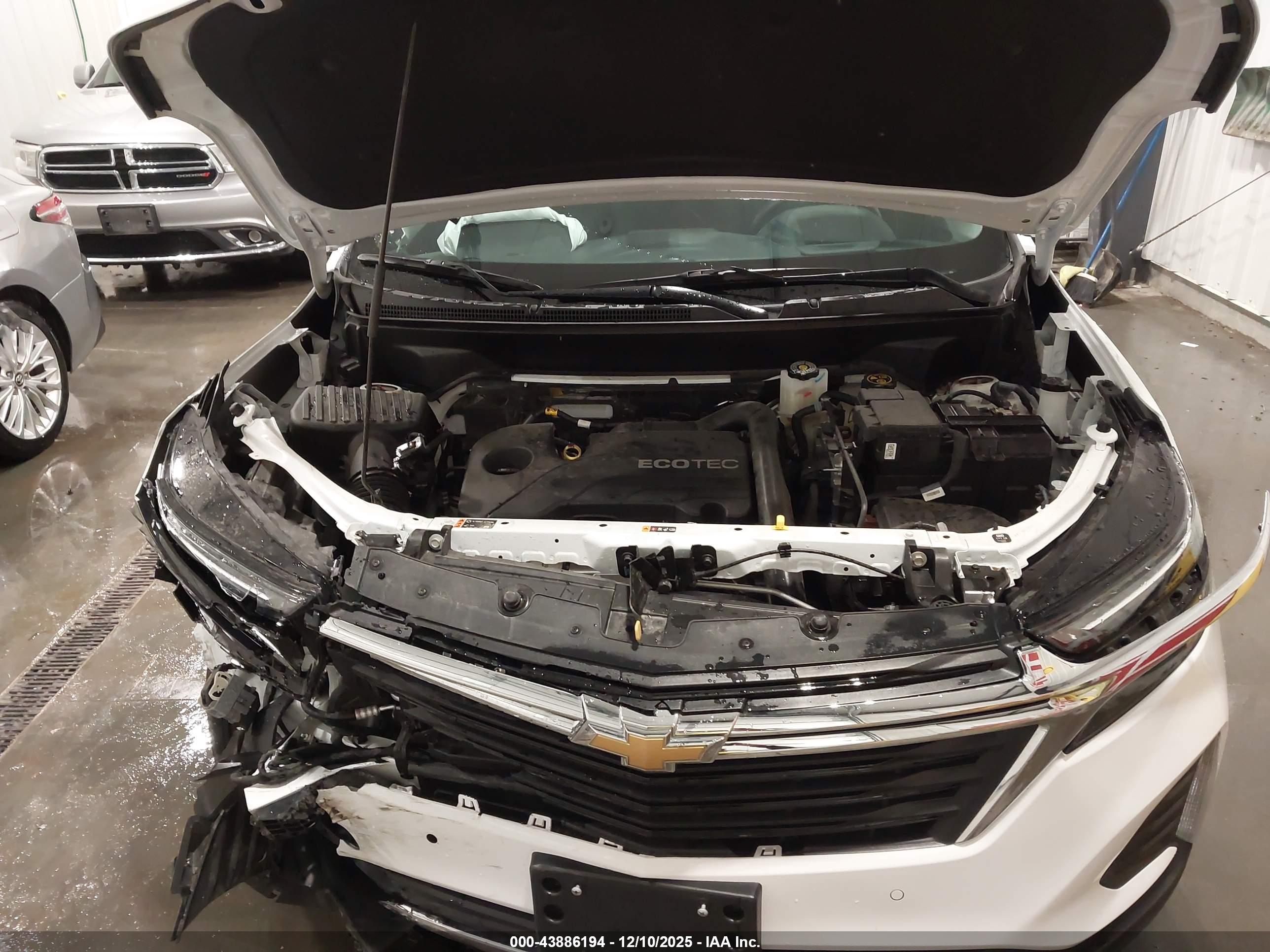 CHEVROLET EQUINOX image 10