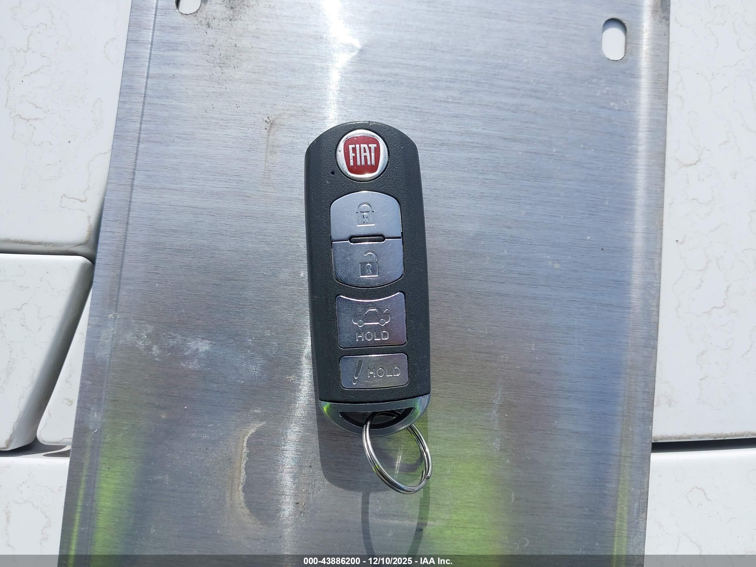 FIAT 124 image 11