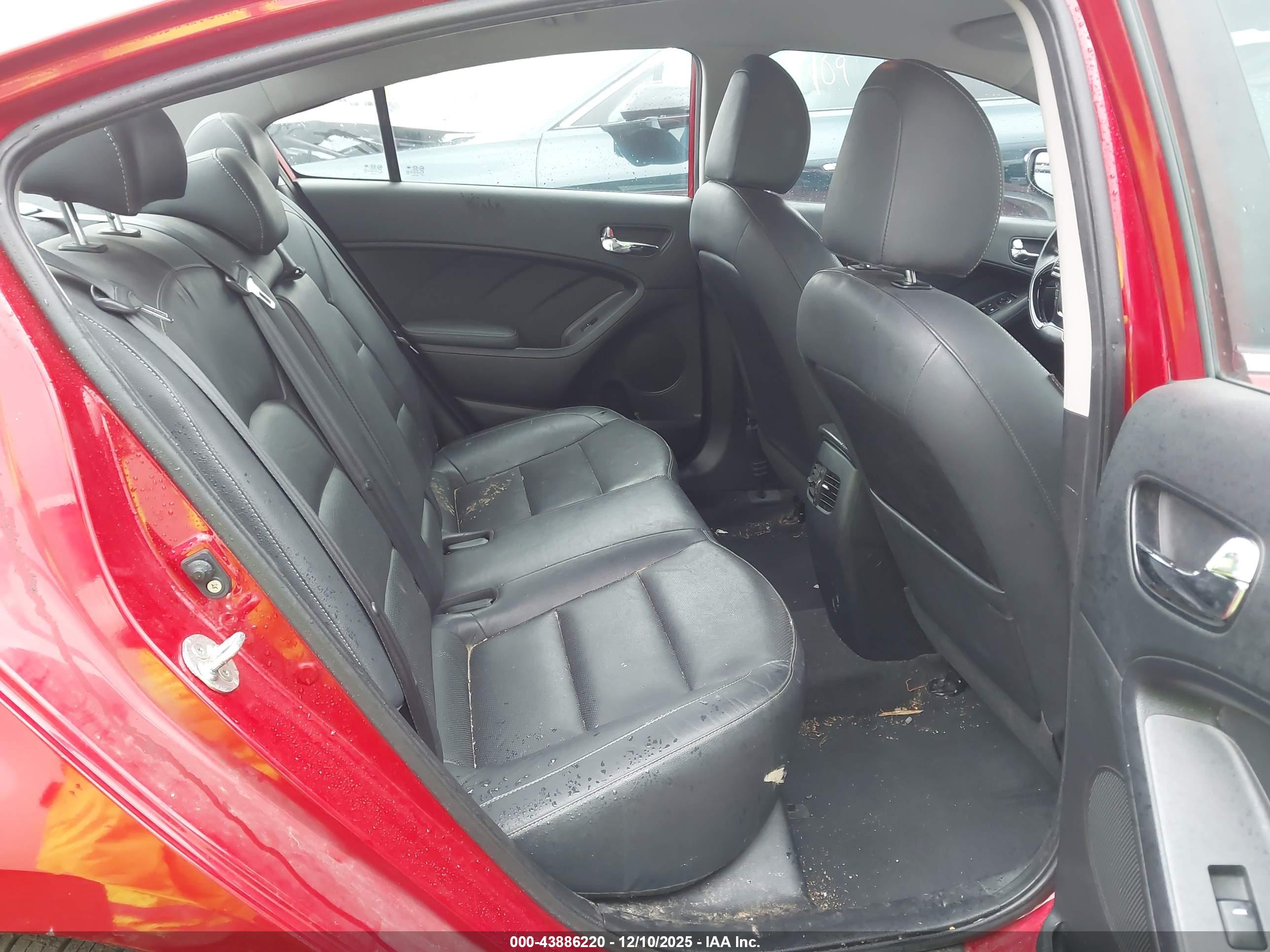 KIA FORTE image 8
