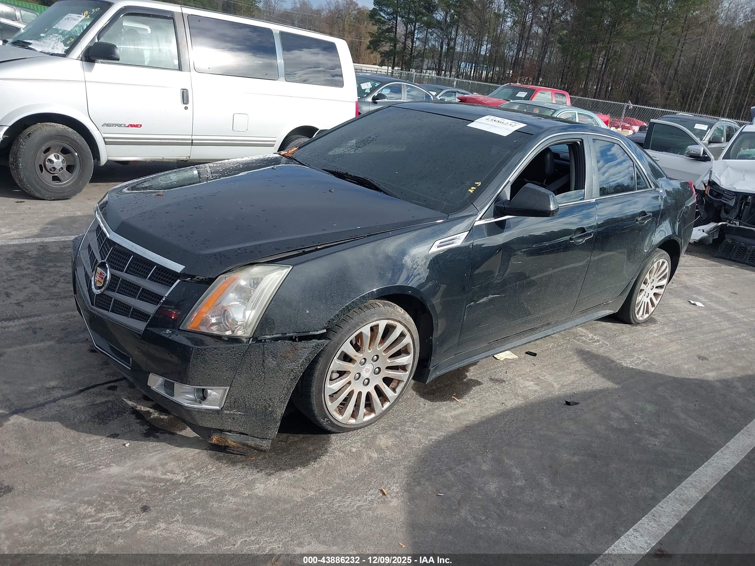 CADILLAC CTS image 2