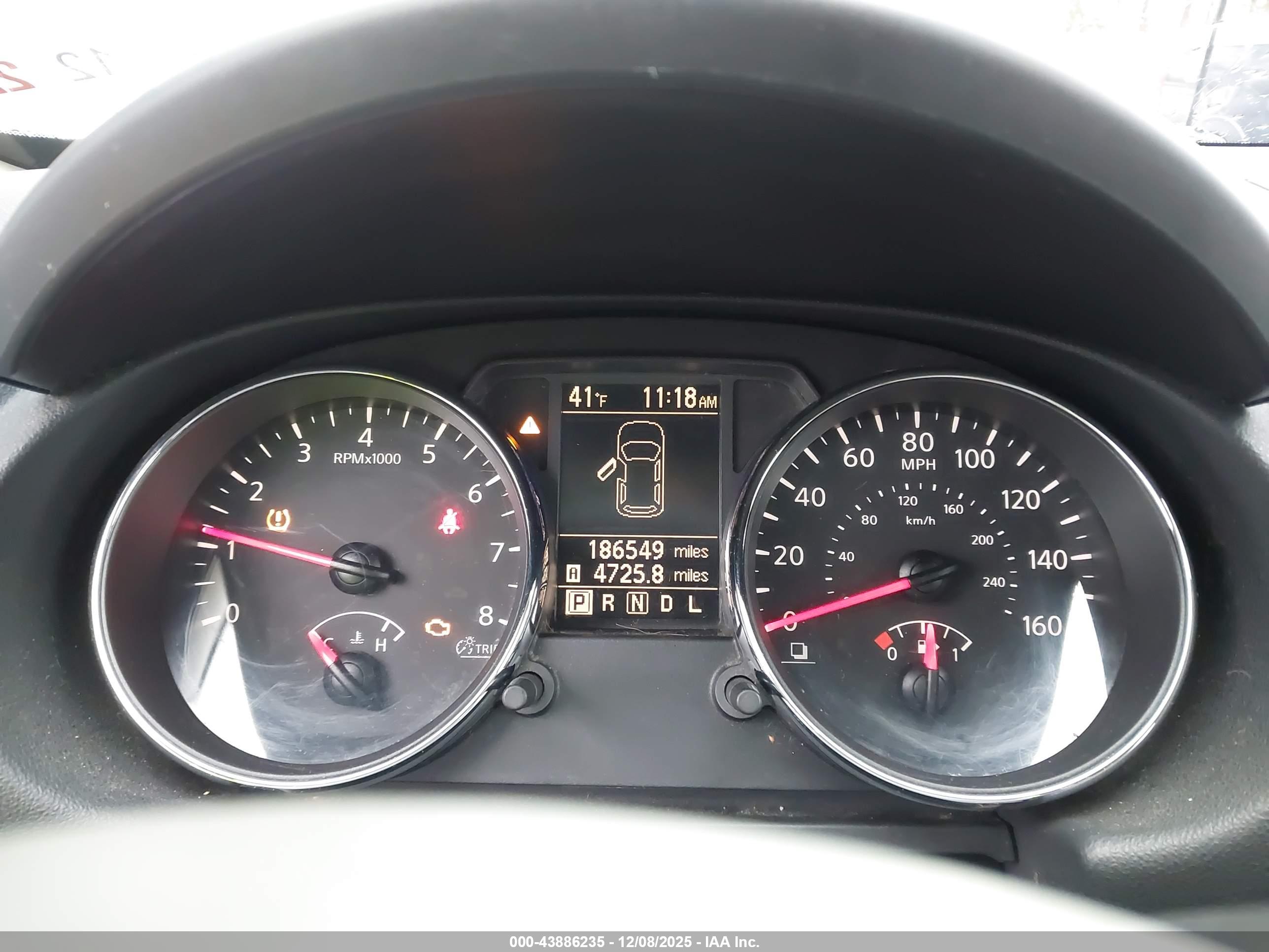 NISSAN ROGUE image 7