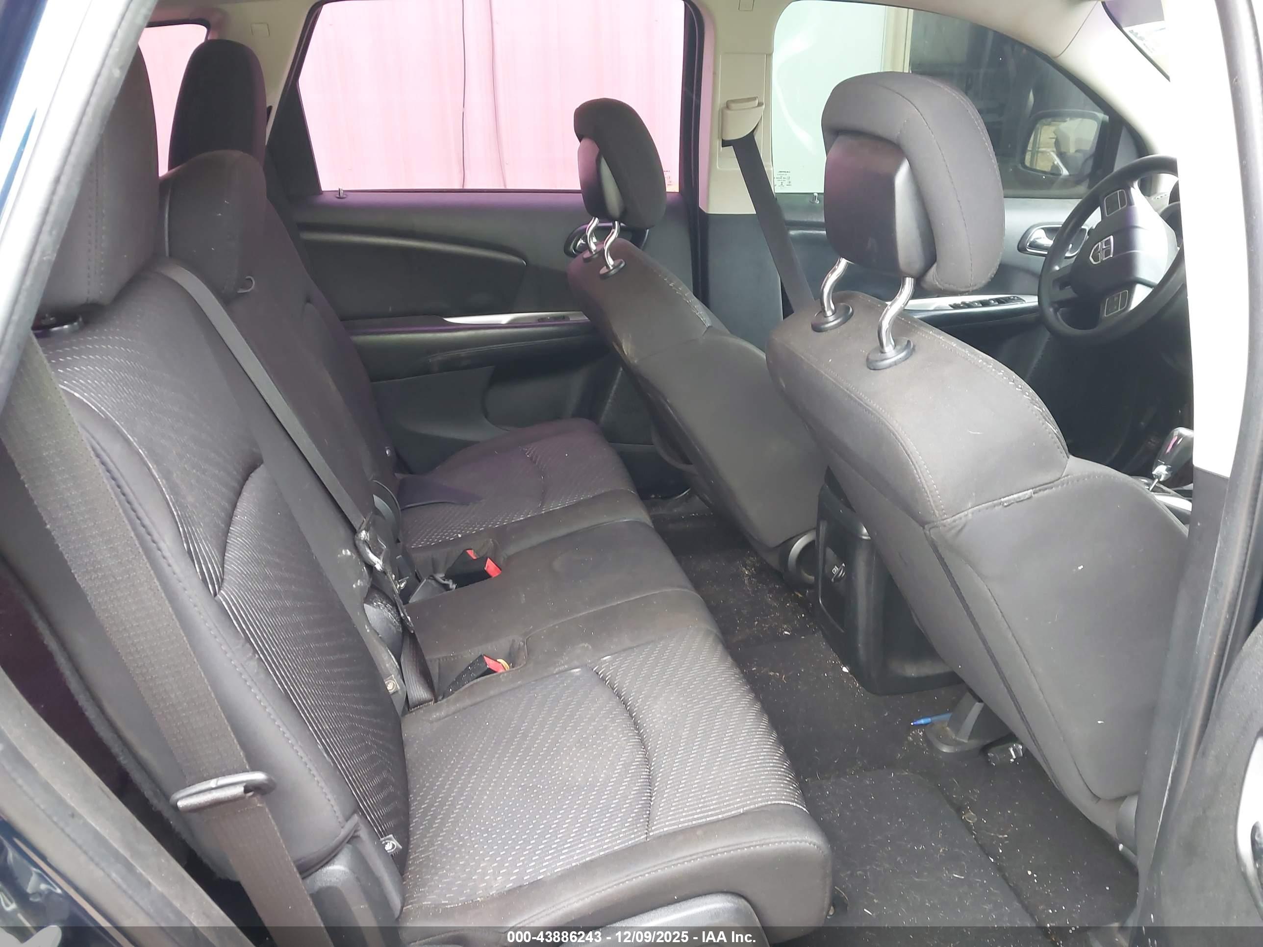 DODGE JOURNEY image 8