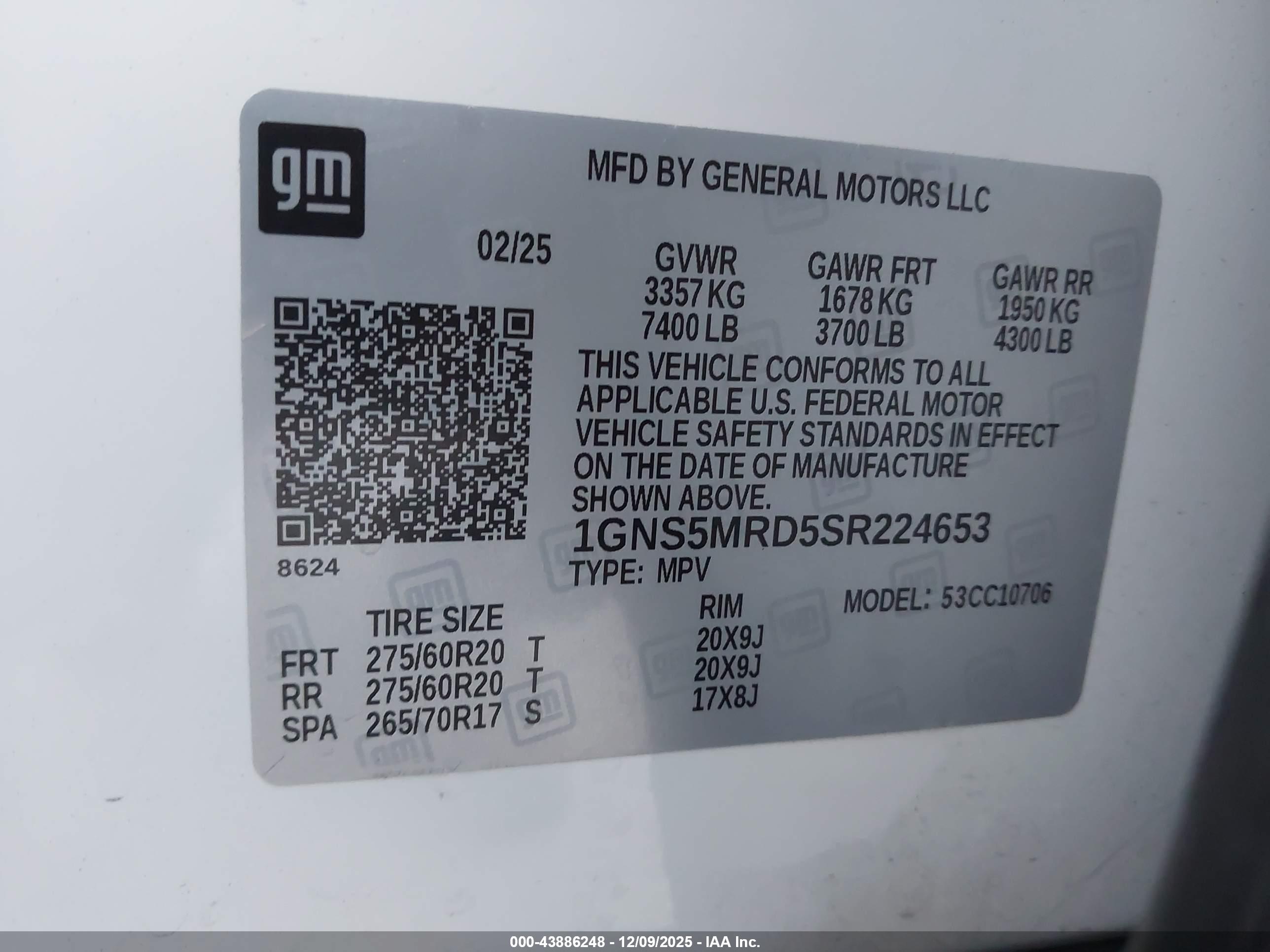 CHEVROLET TAHOE image 9