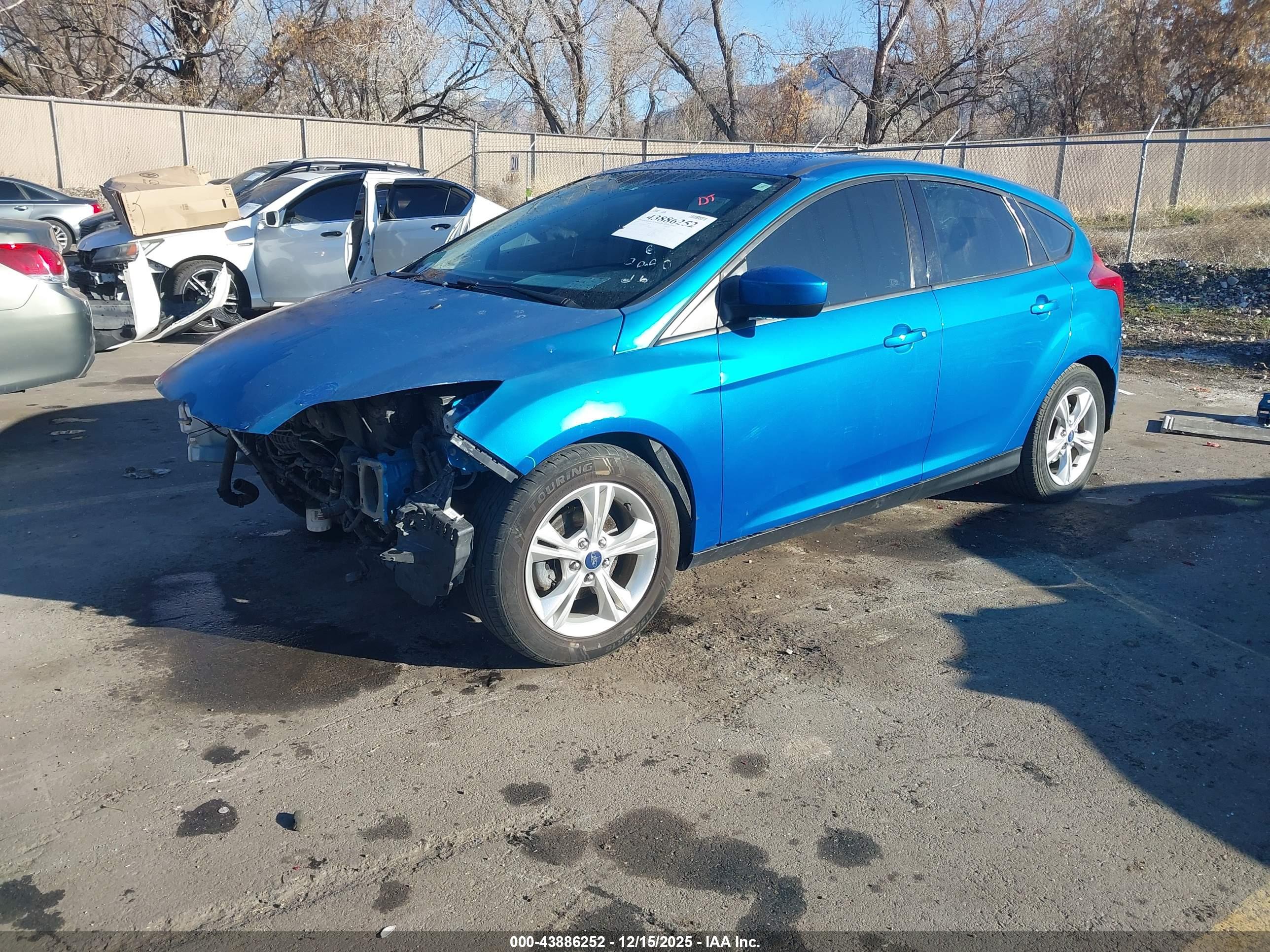 FORD FOCUS image 2