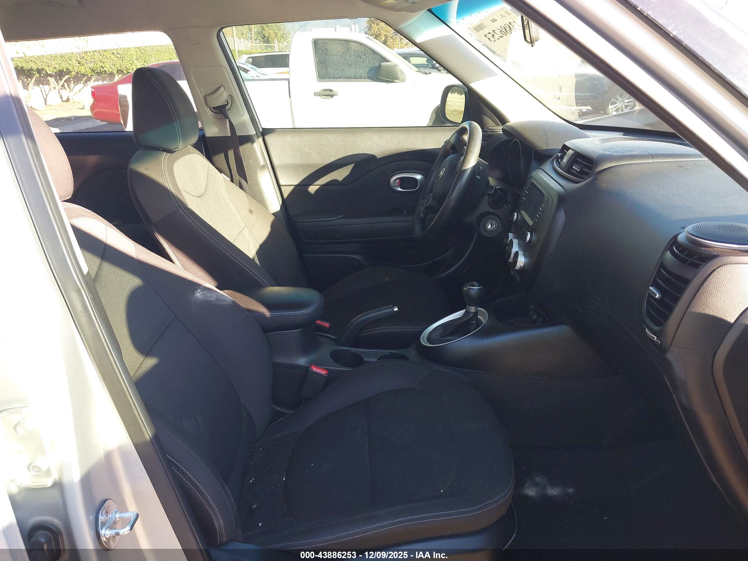 KIA SOUL image 5