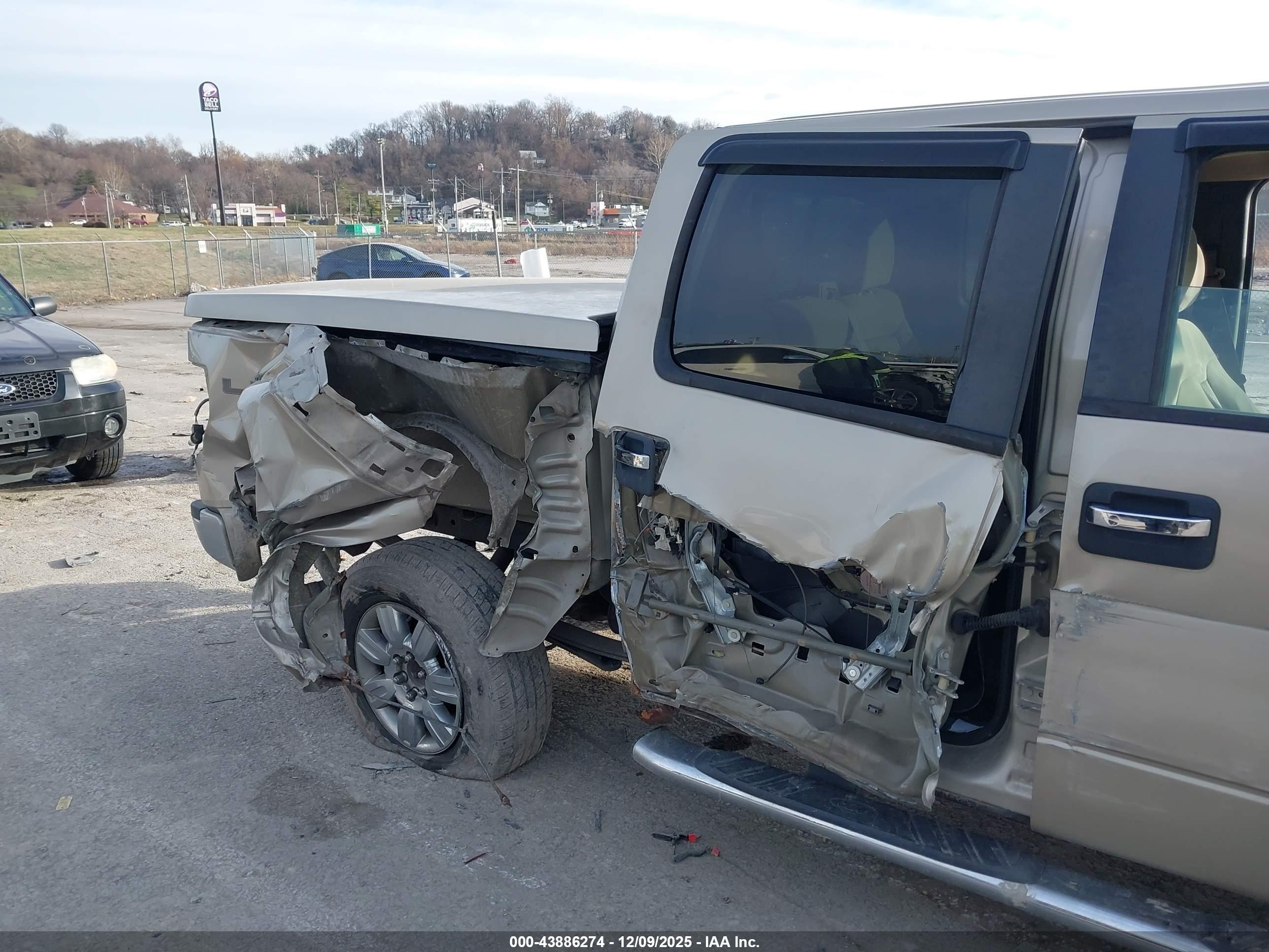 FORD F-150 image 6
