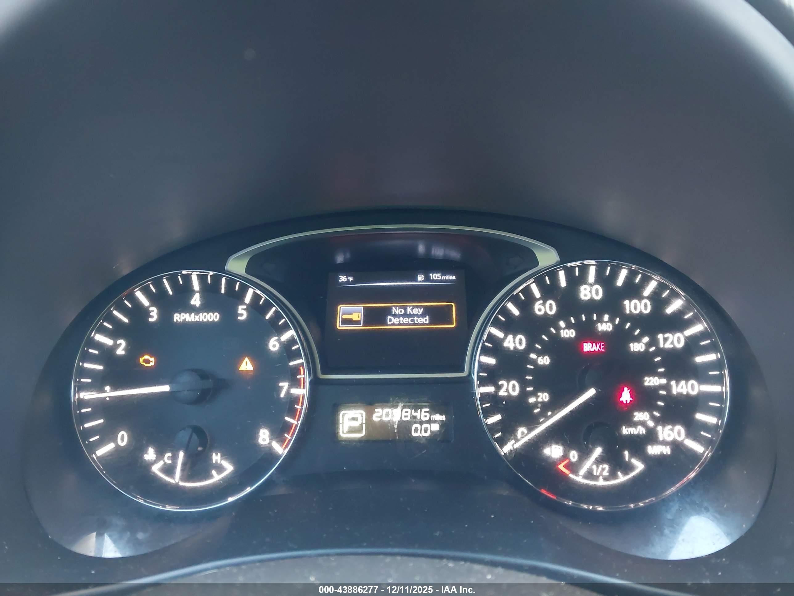 NISSAN ALTIMA image 7
