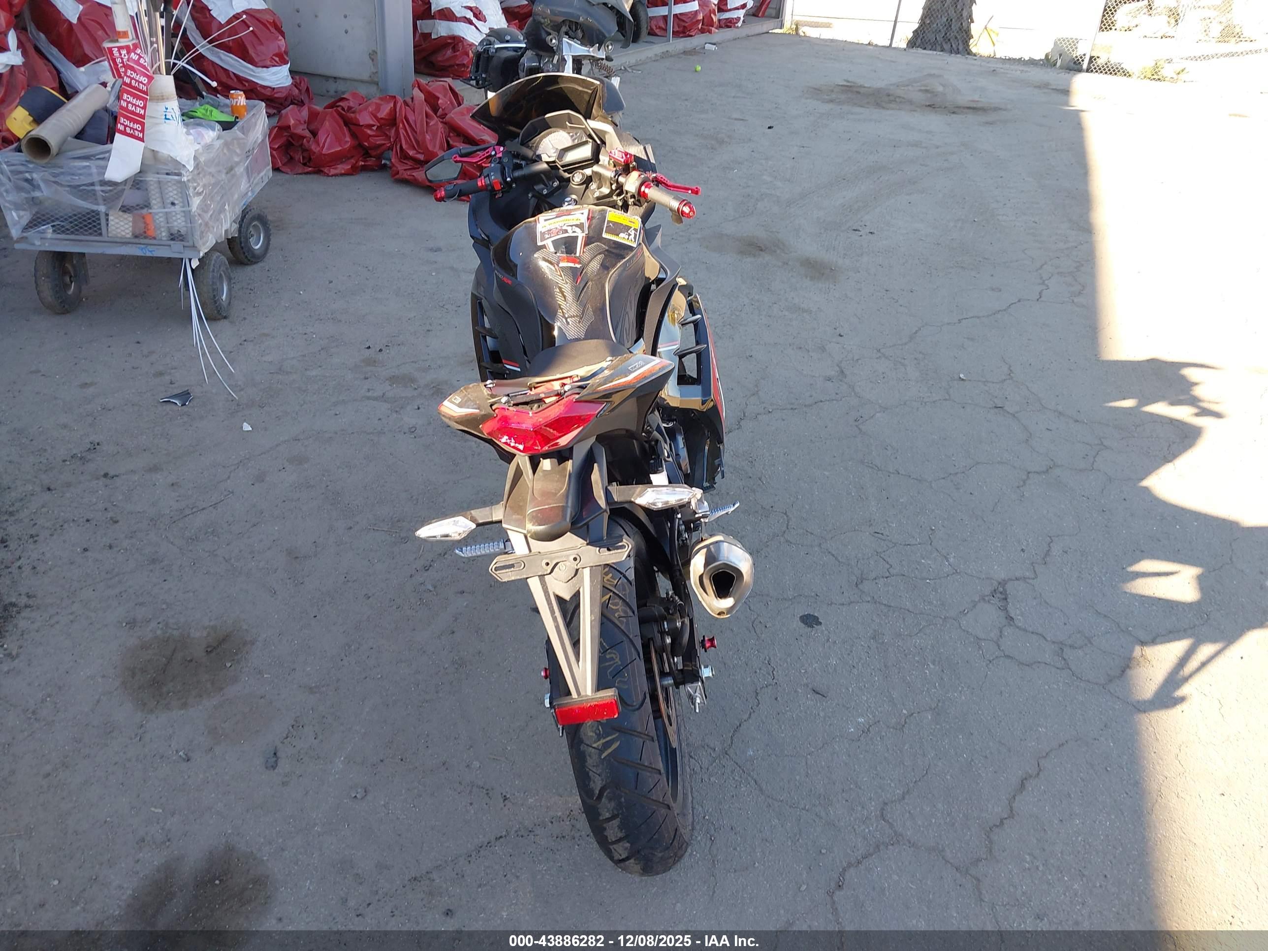 BAODI MOTORCYCLE image 6