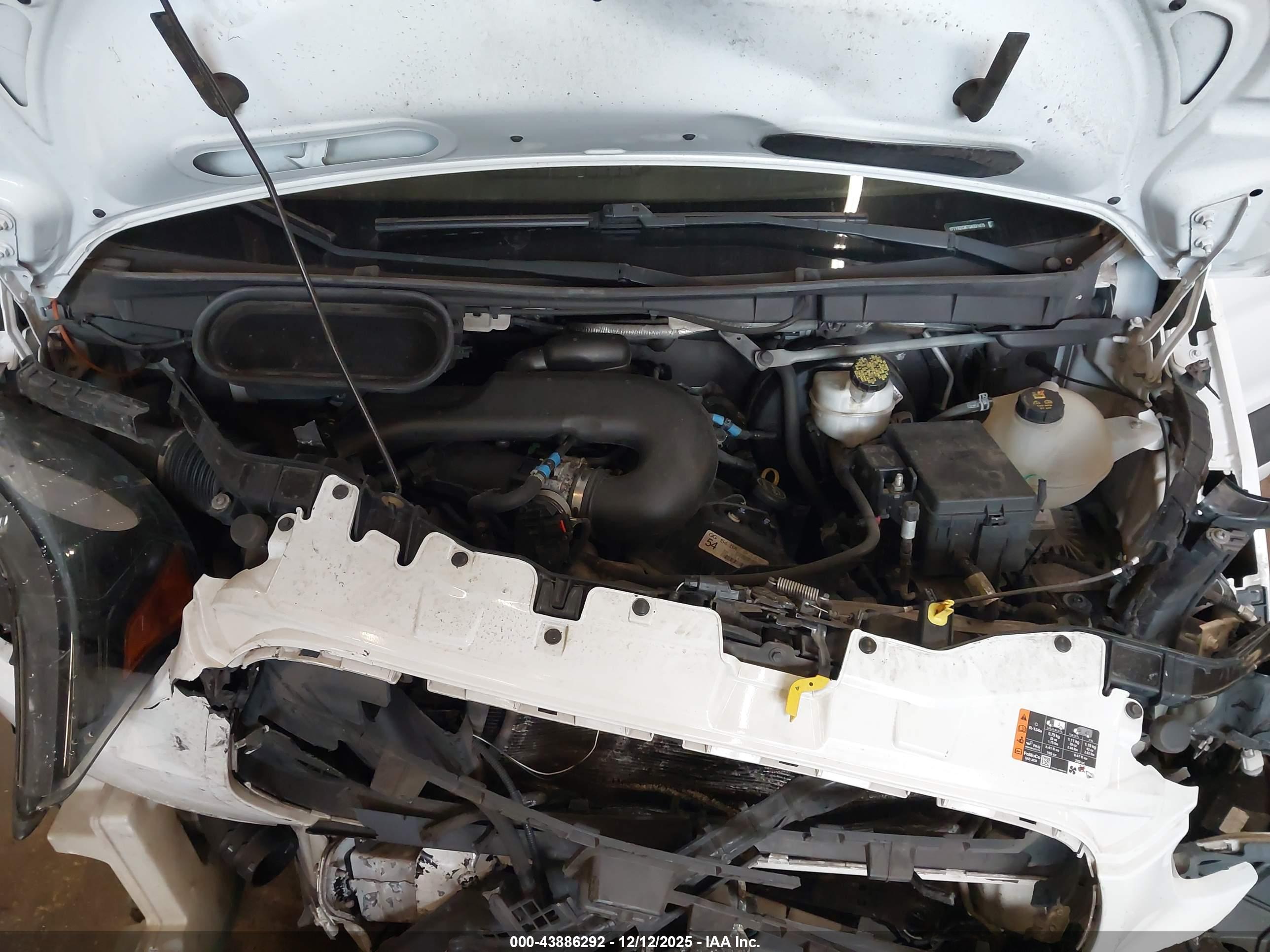 FORD TRANSIT-250 image 10
