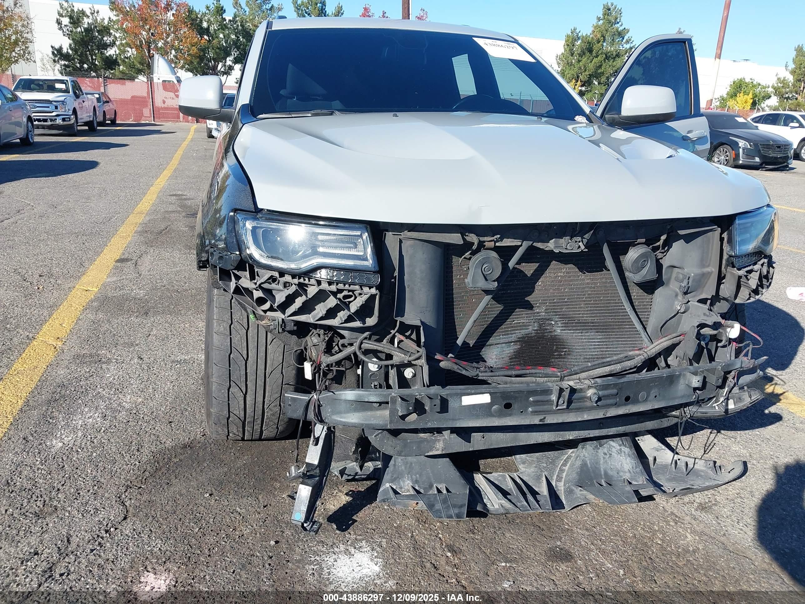 JEEP GRAND image 6