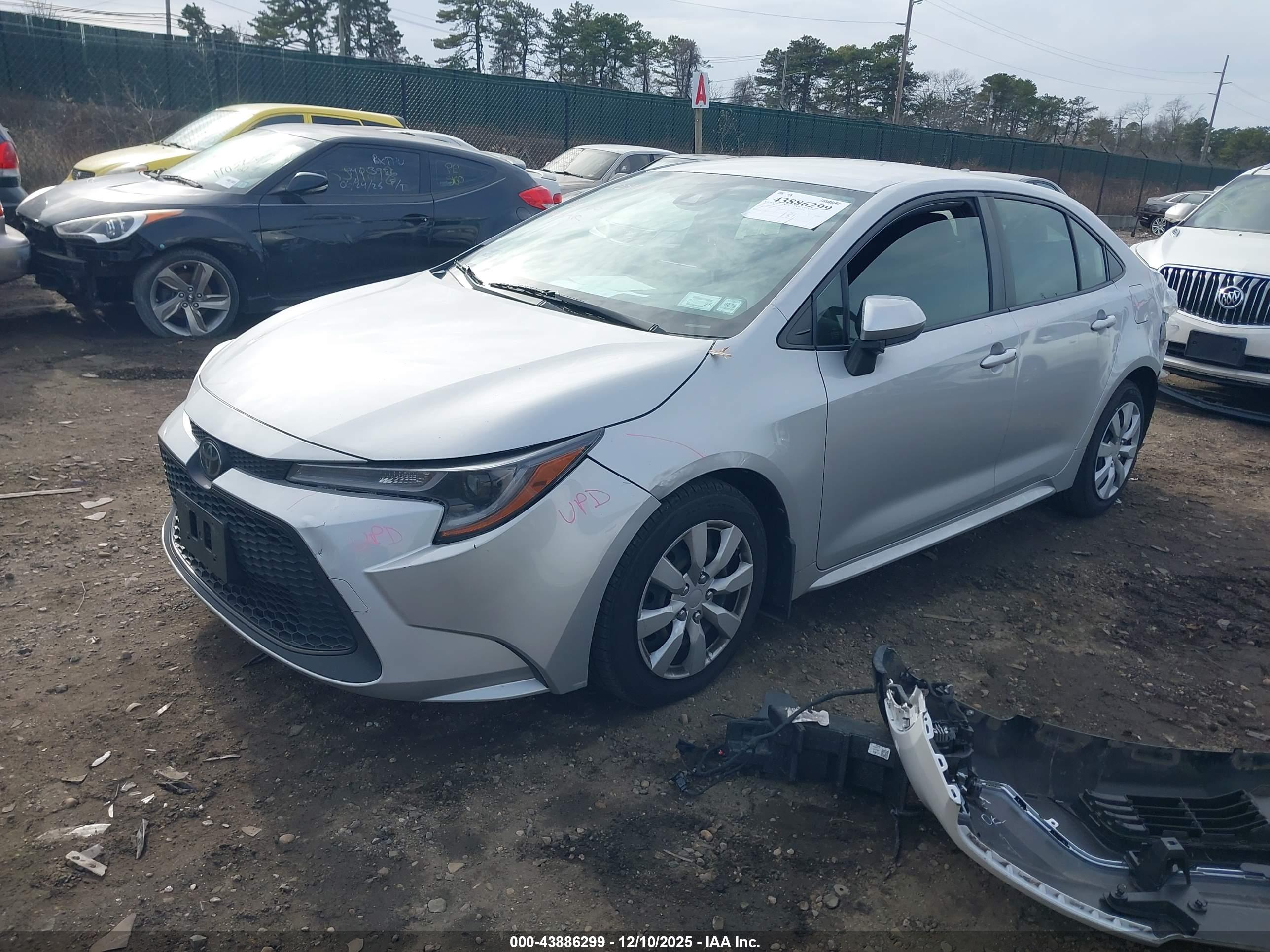 TOYOTA COROLLA image 2
