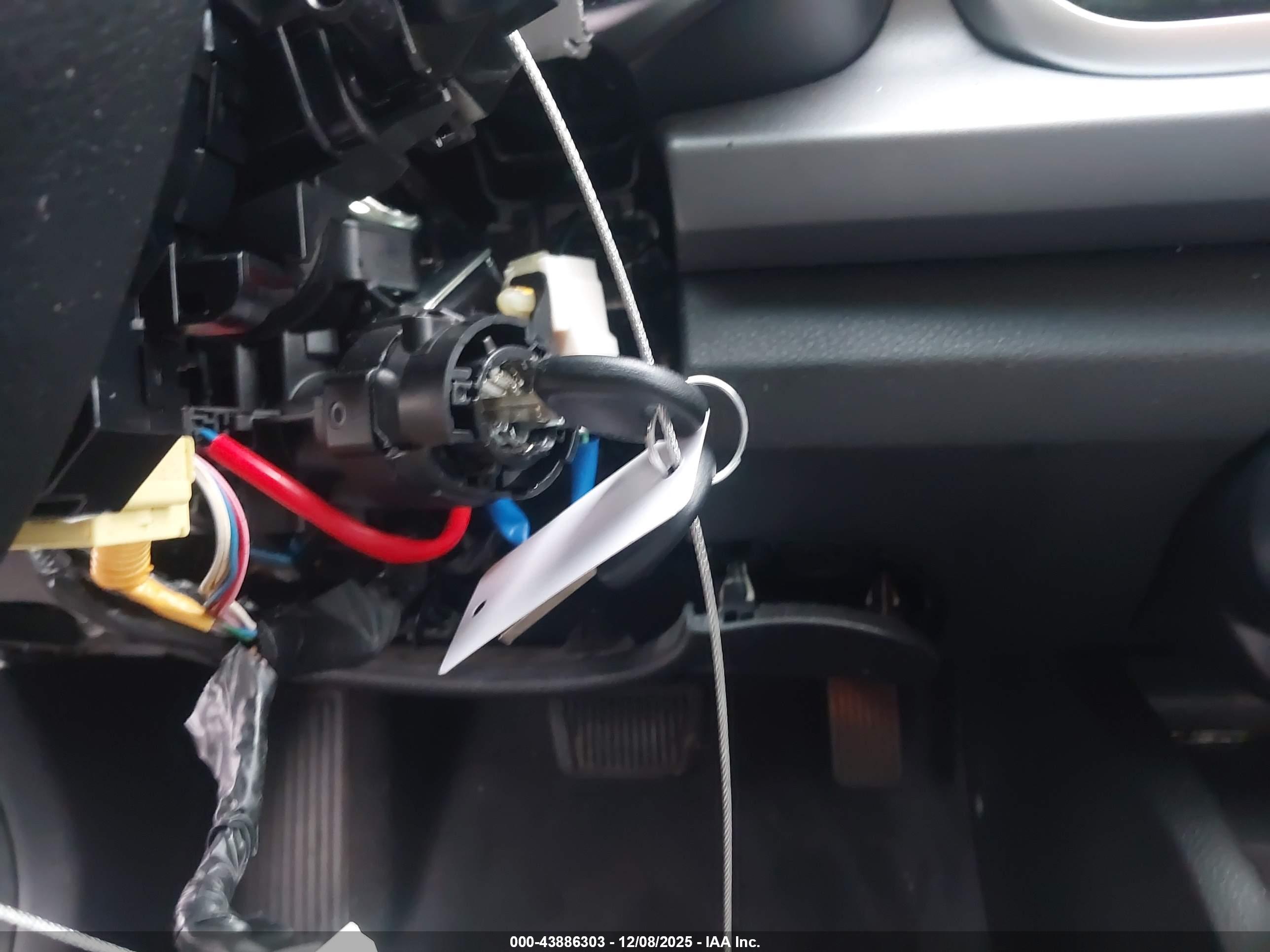 KIA RIO image 11