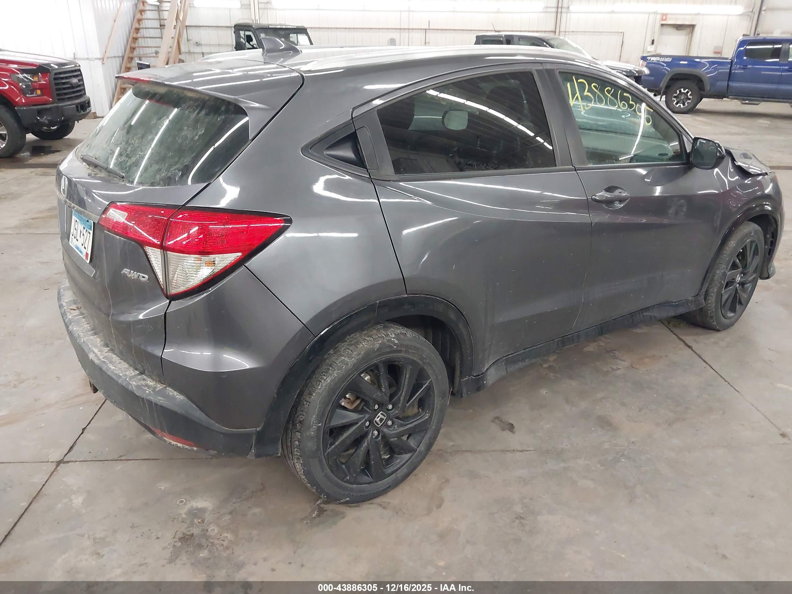 HONDA HR-V image 4