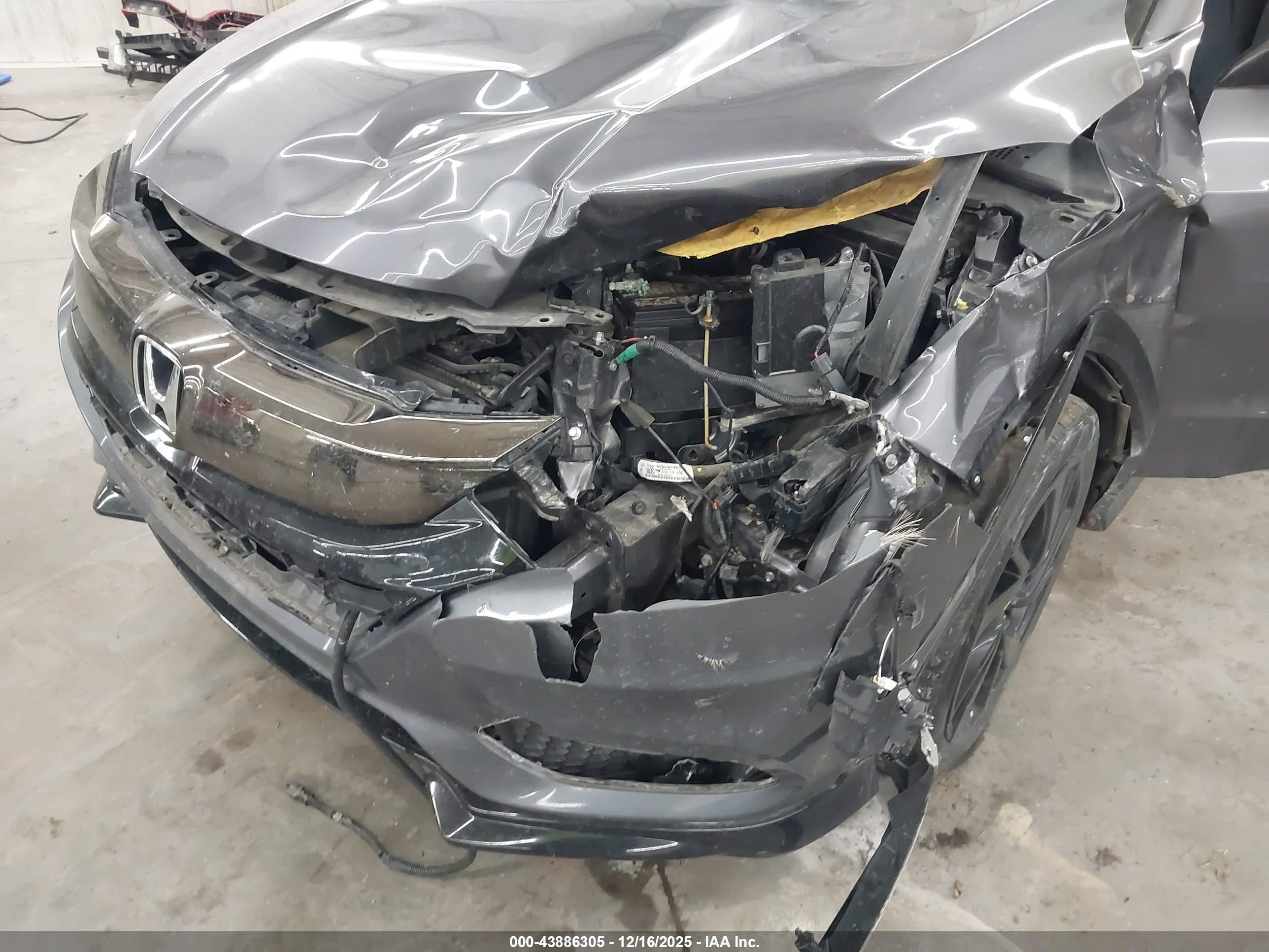 HONDA HR-V image 6