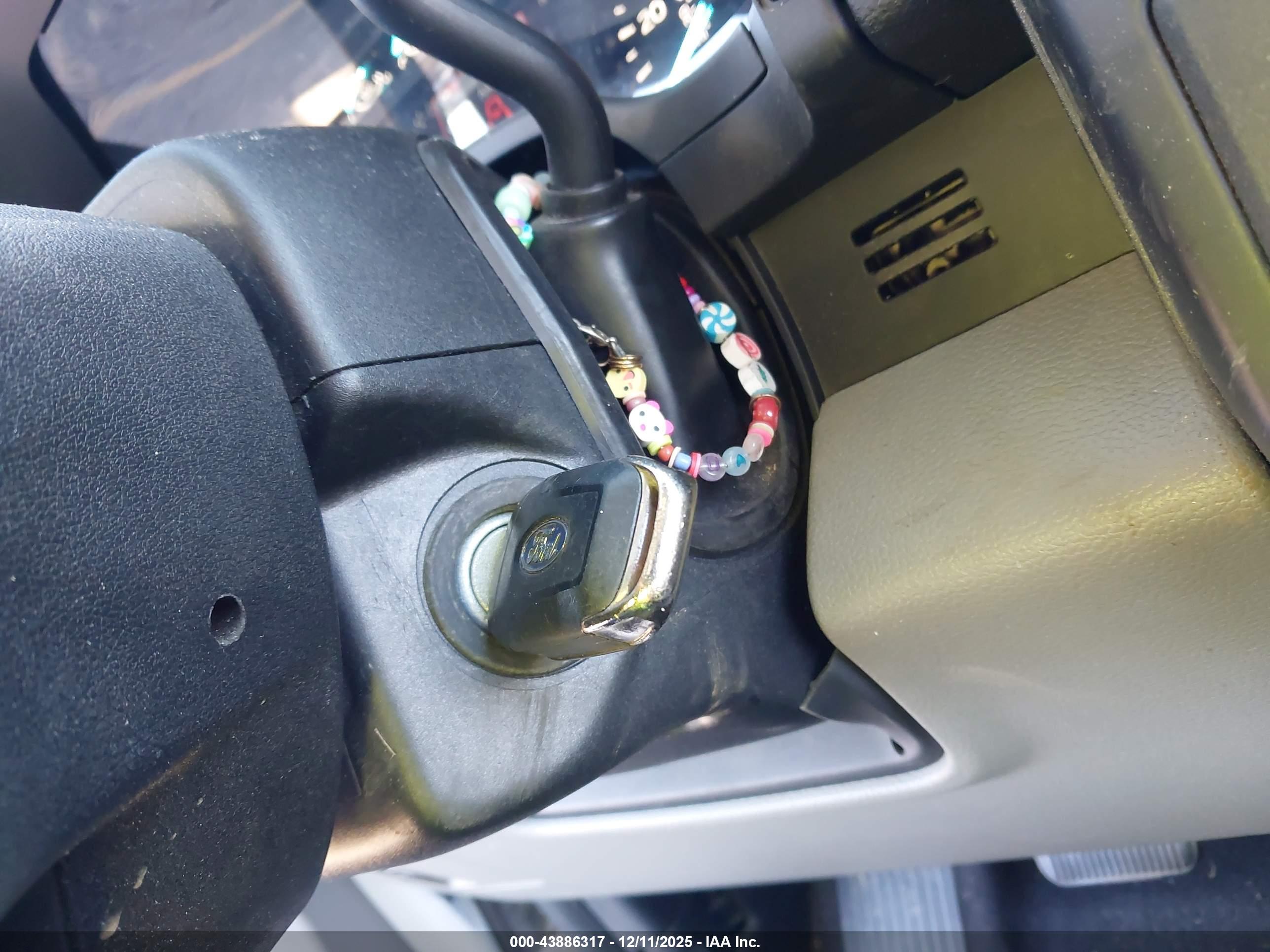 FORD F-150 image 11