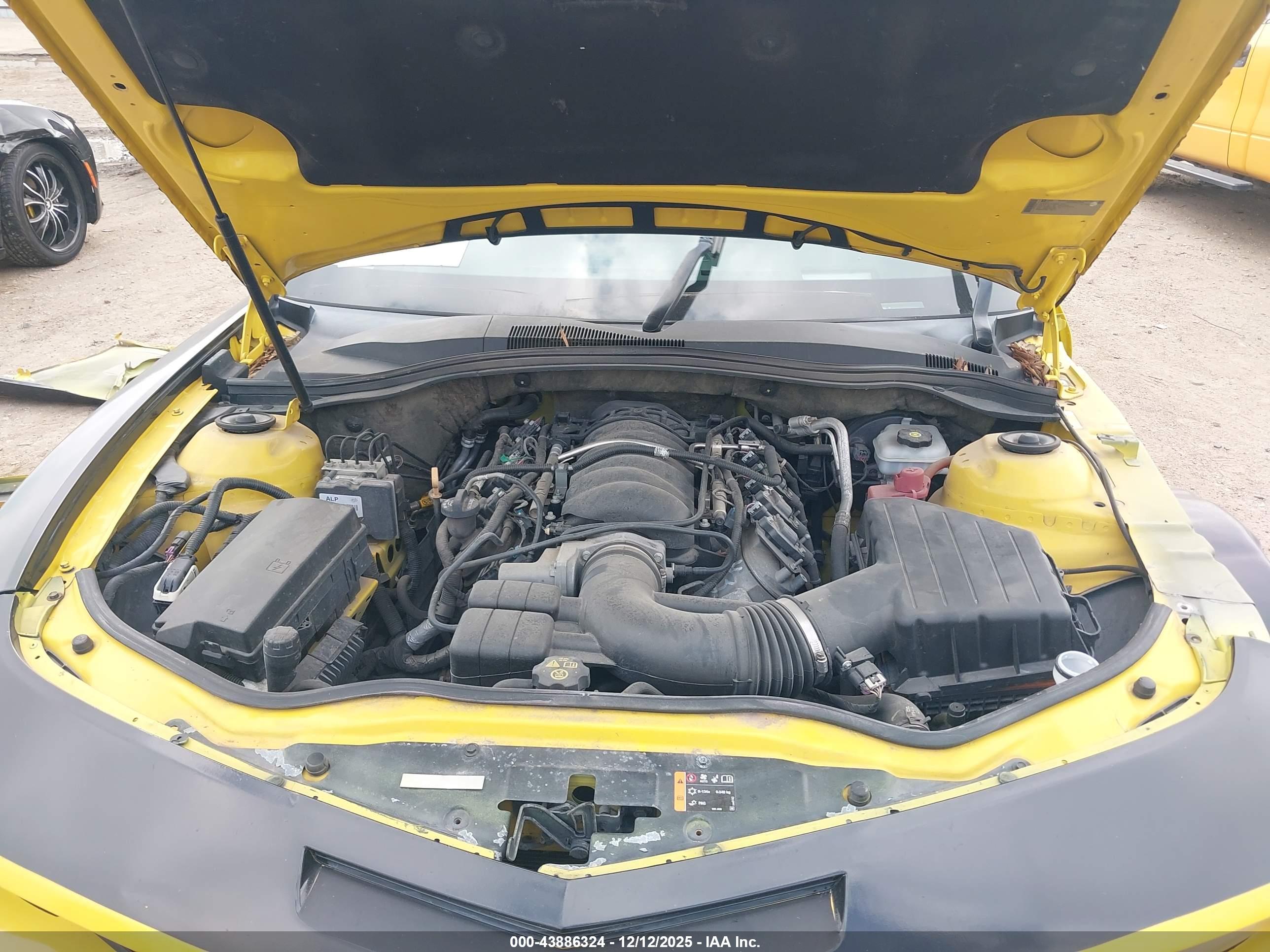 CHEVROLET CAMARO image 10