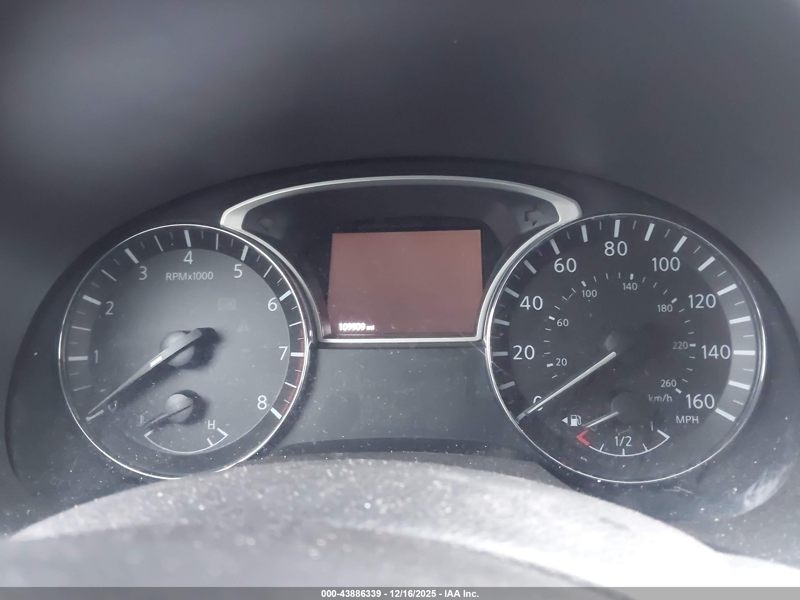 NISSAN ALTIMA image 7
