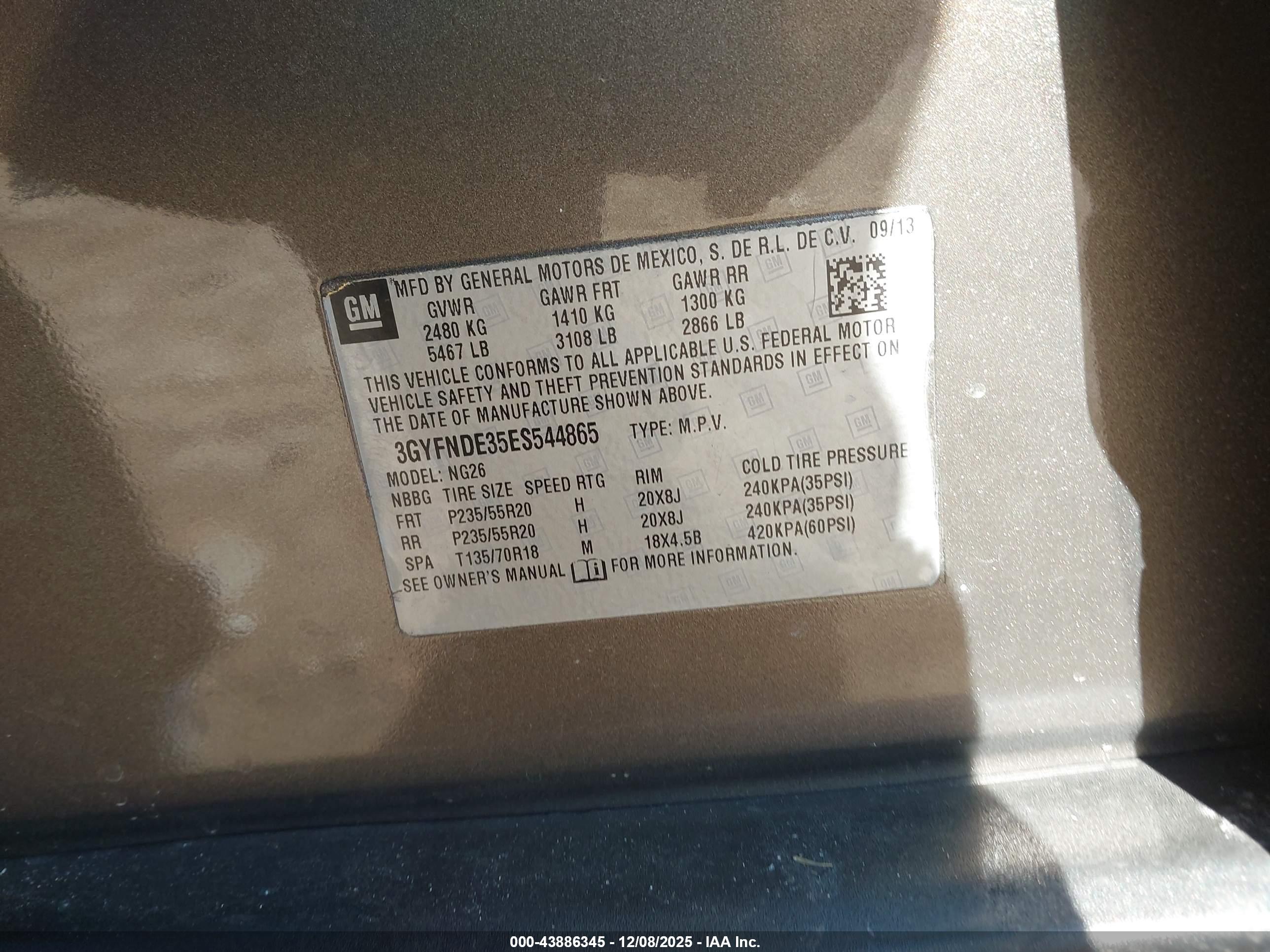 CADILLAC SRX image 9