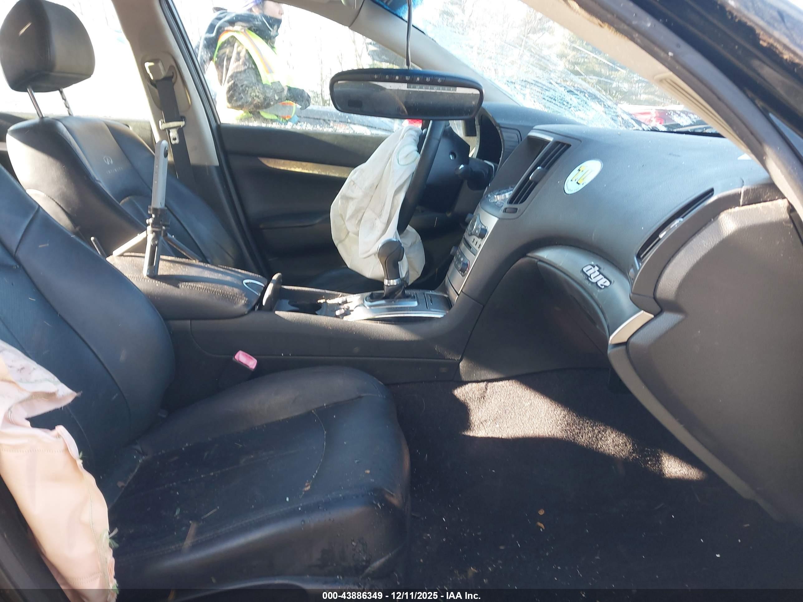 INFINITI G37X image 5