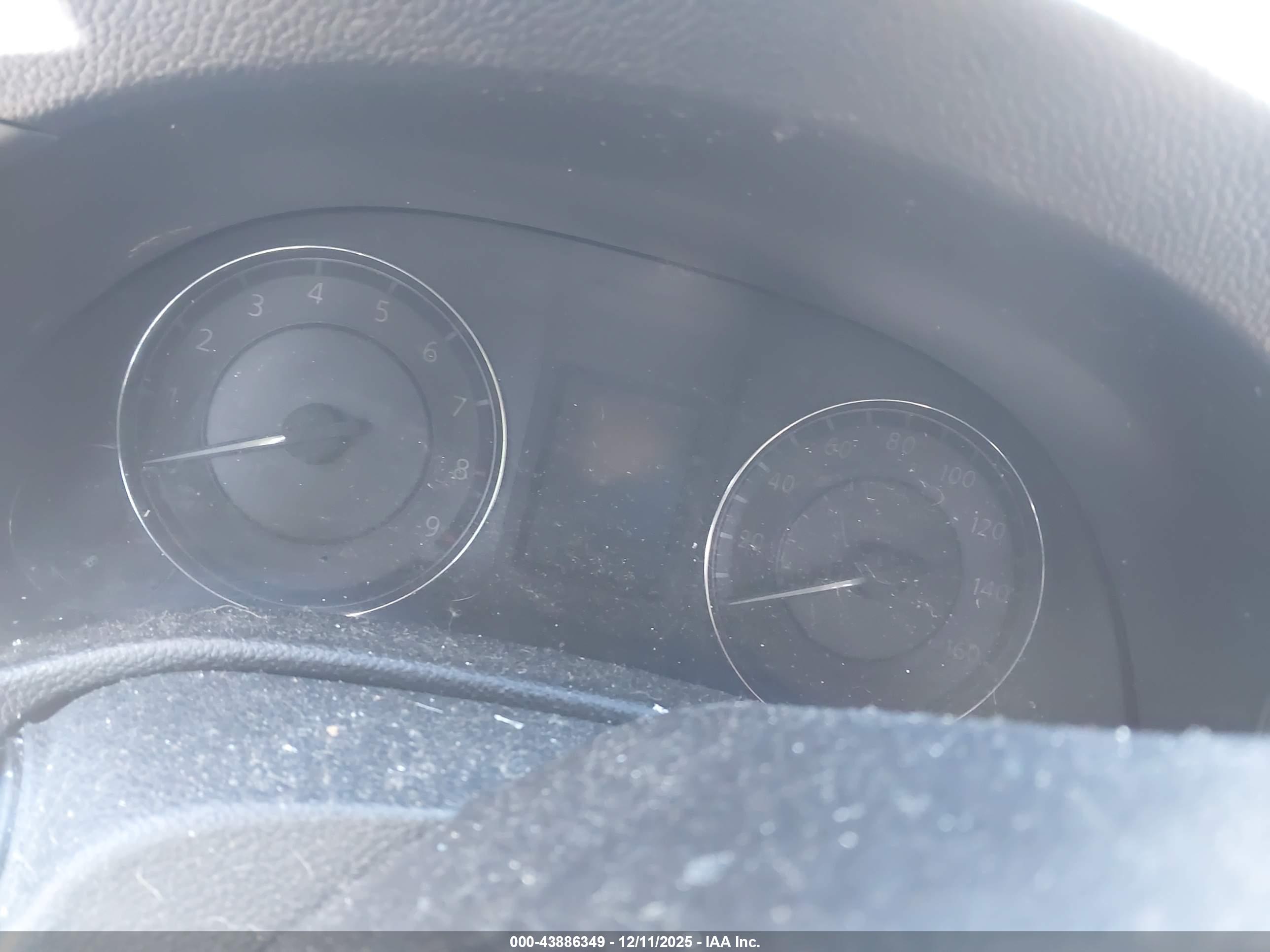 INFINITI G37X image 7