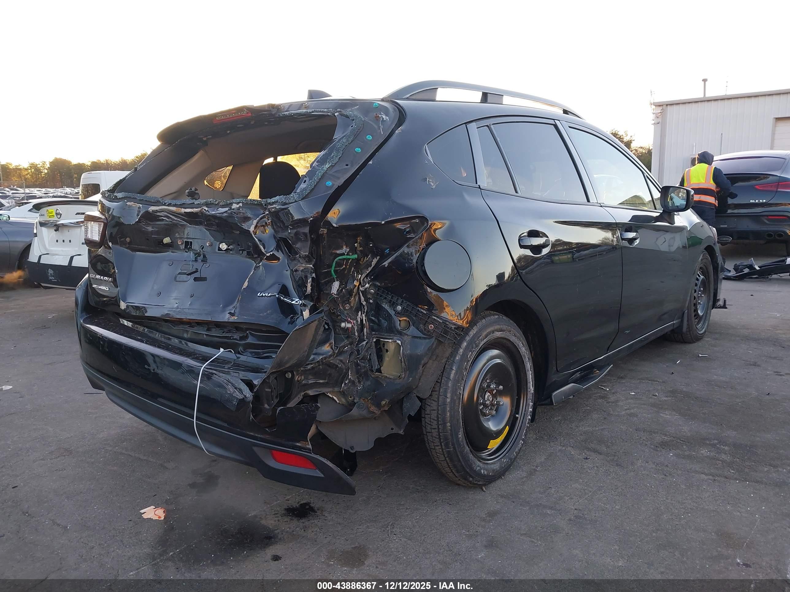 SUBARU IMPREZA image 4