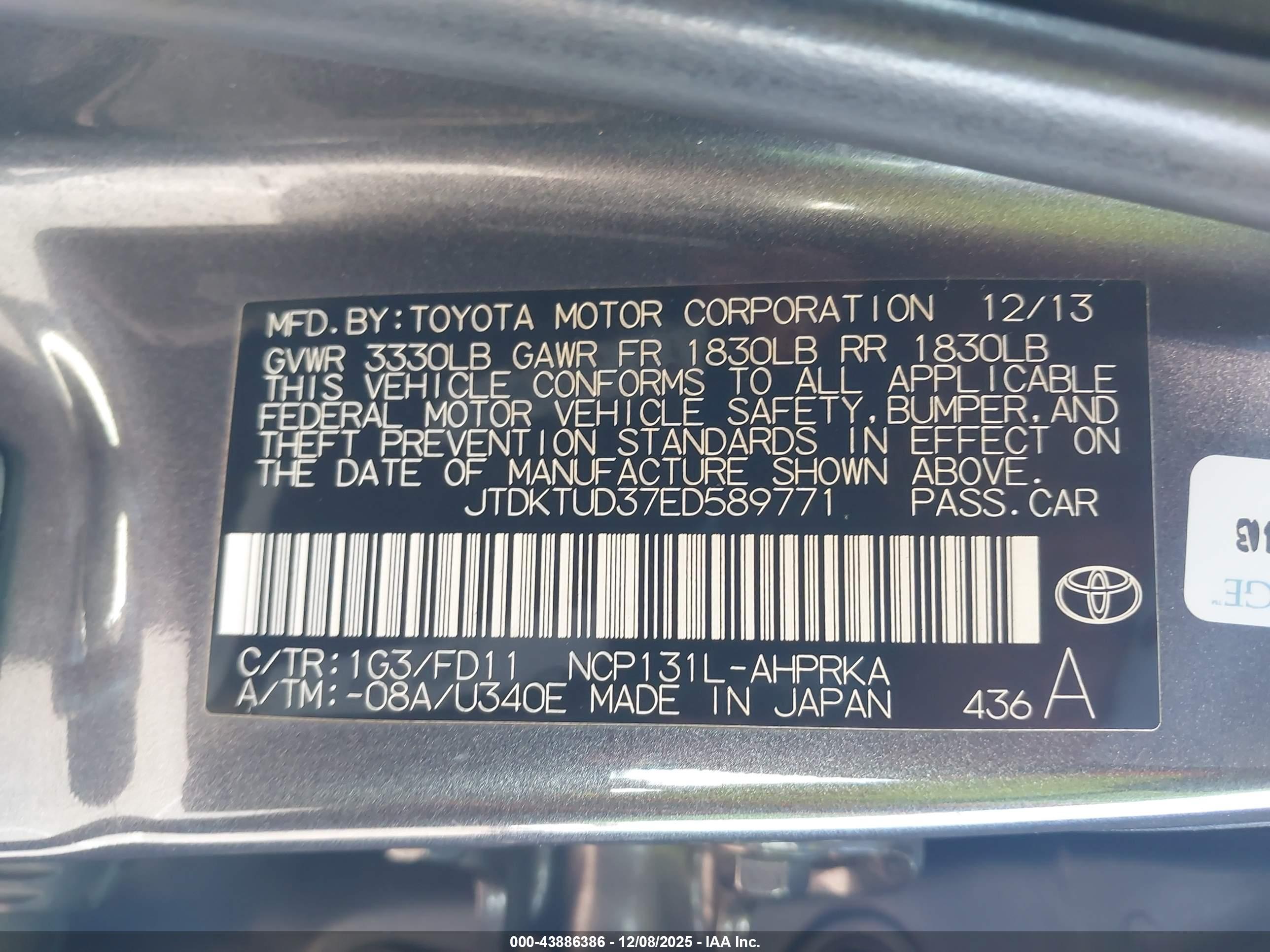 TOYOTA YARIS image 9