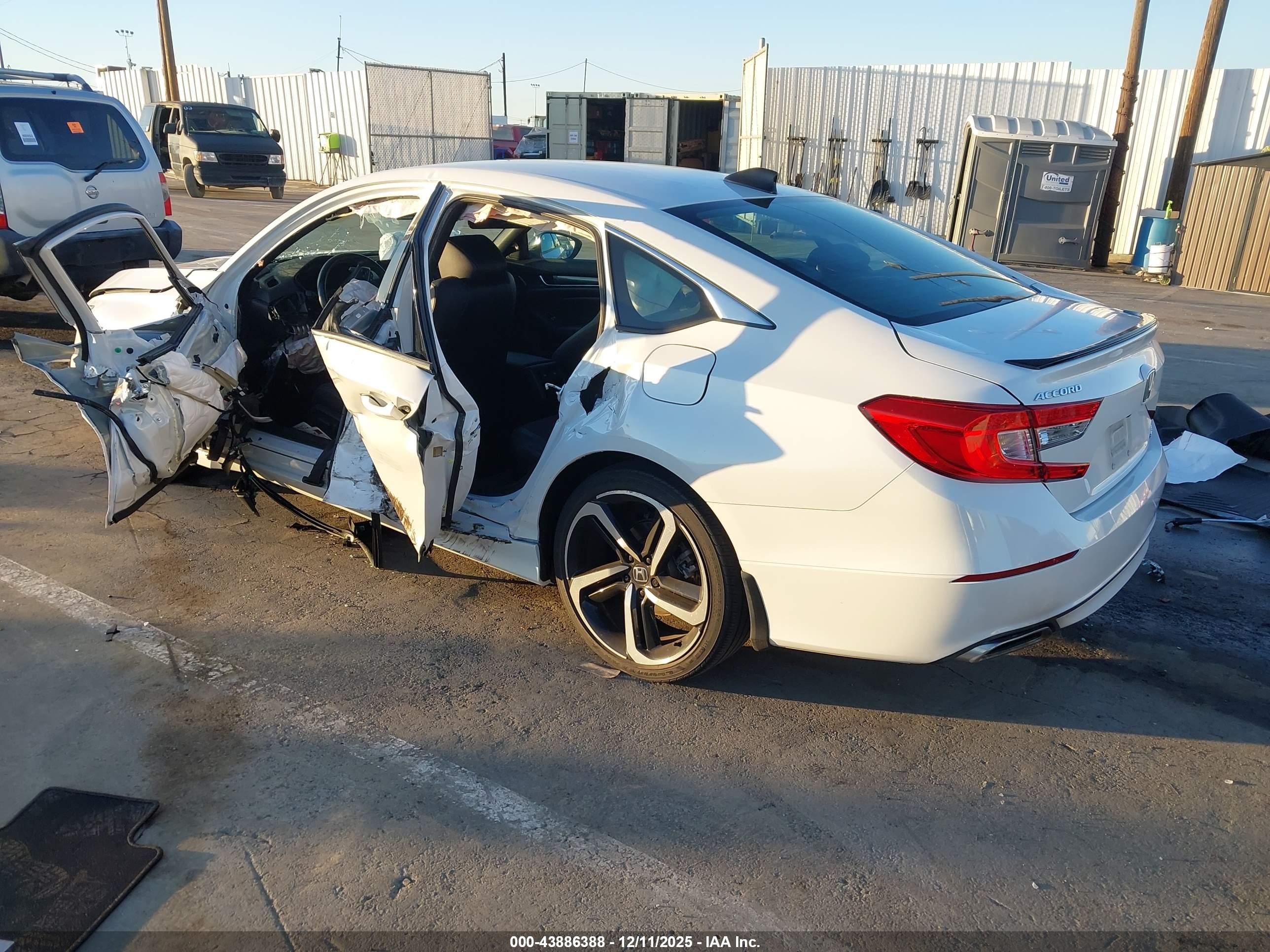 HONDA ACCORD image 3