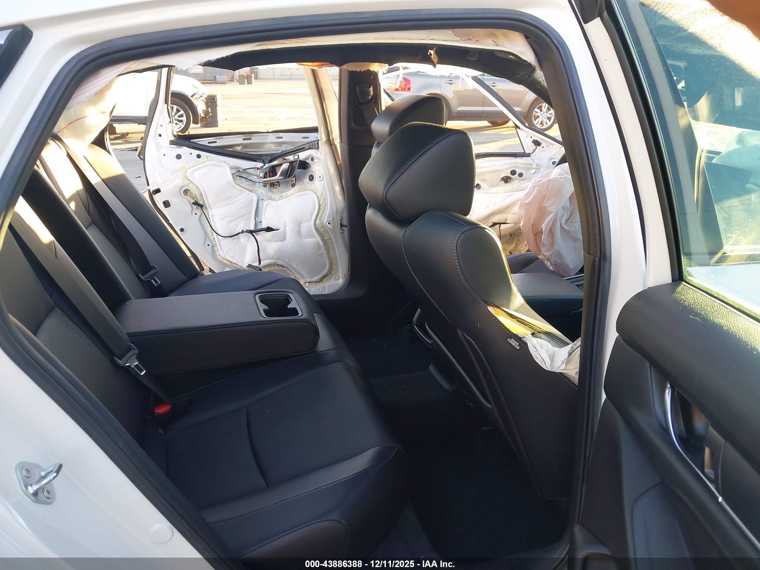 HONDA ACCORD image 8