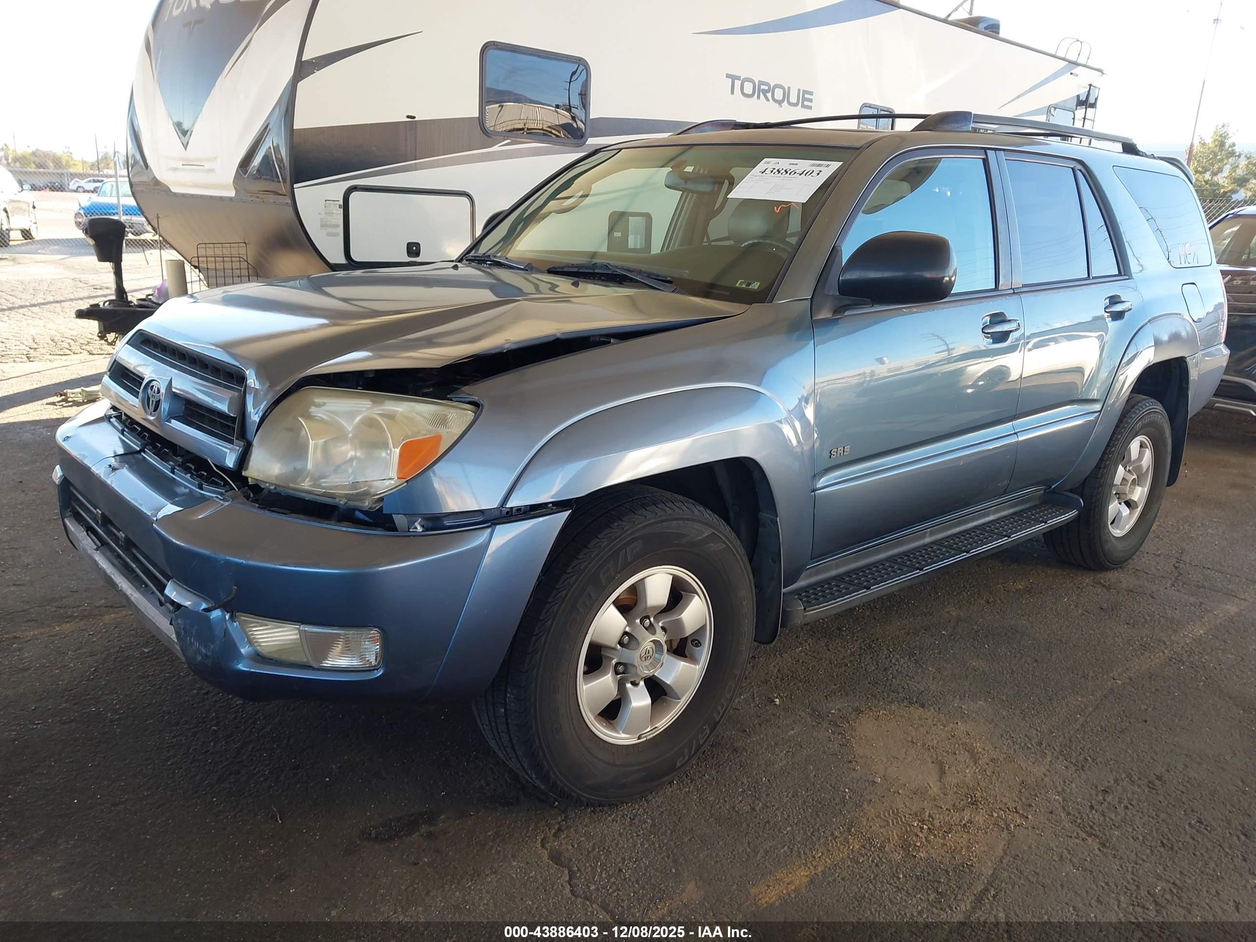 TOYOTA 4RUNNER image 2