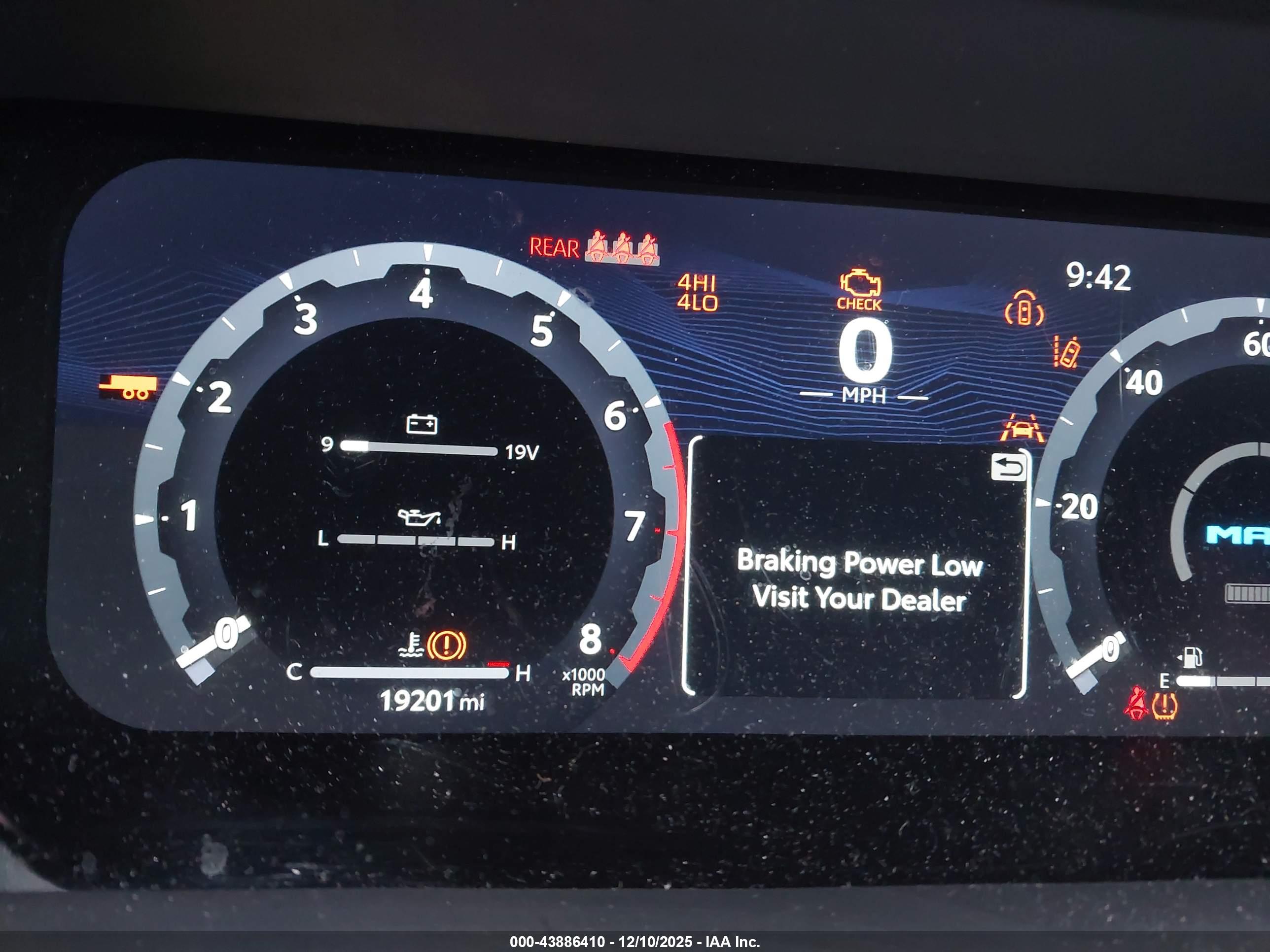 TOYOTA TACOMA image 7