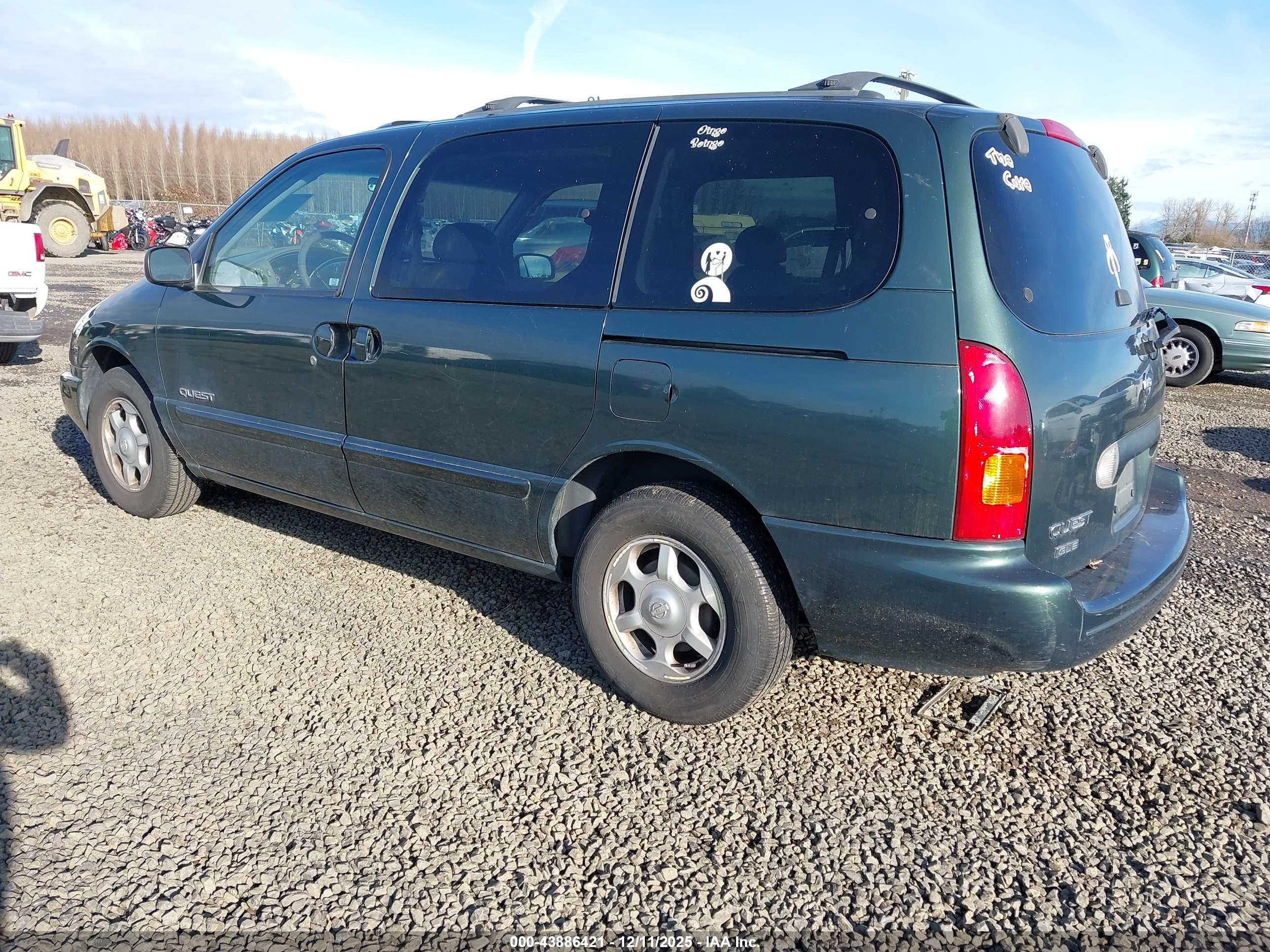NISSAN QUEST image 3