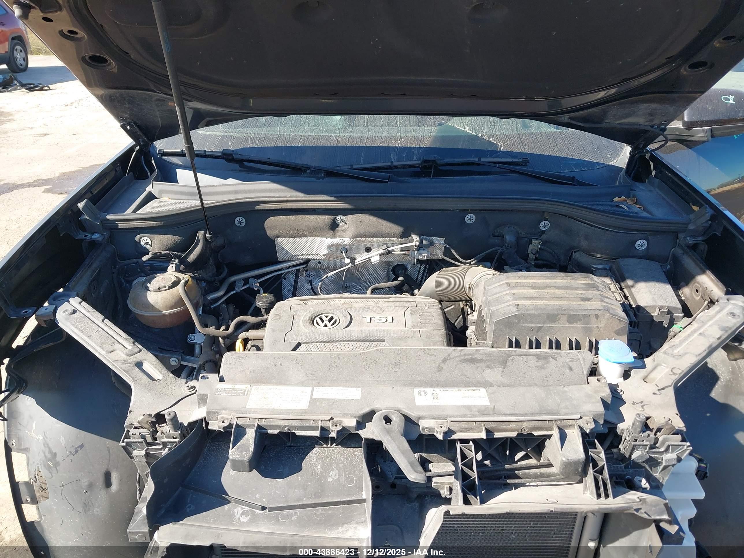 VOLKSWAGEN ATLAS image 10
