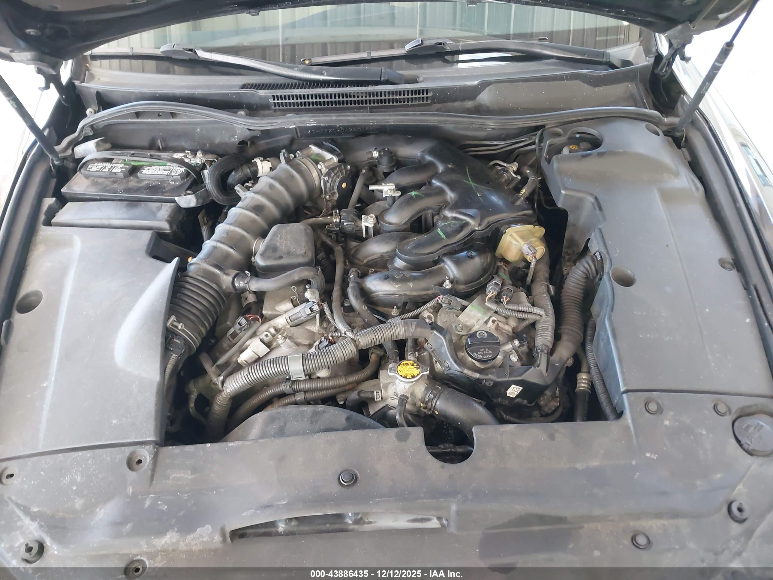LEXUS IS image 10