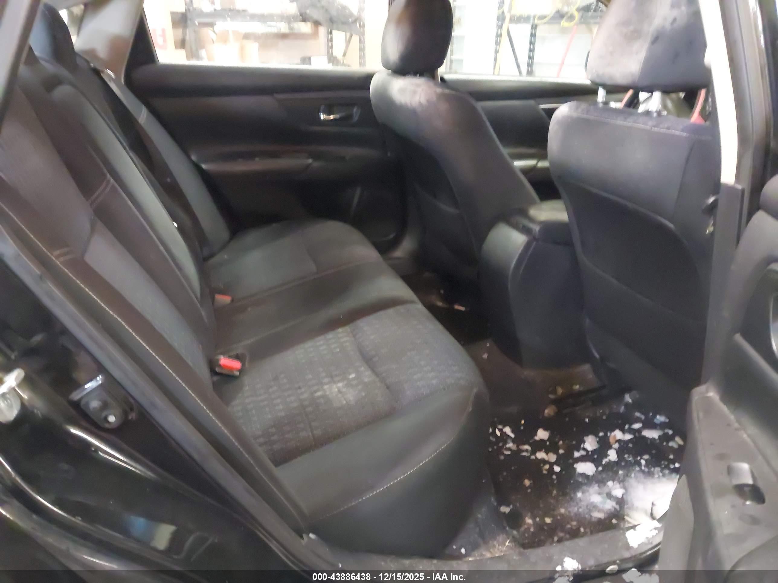 NISSAN ALTIMA image 8