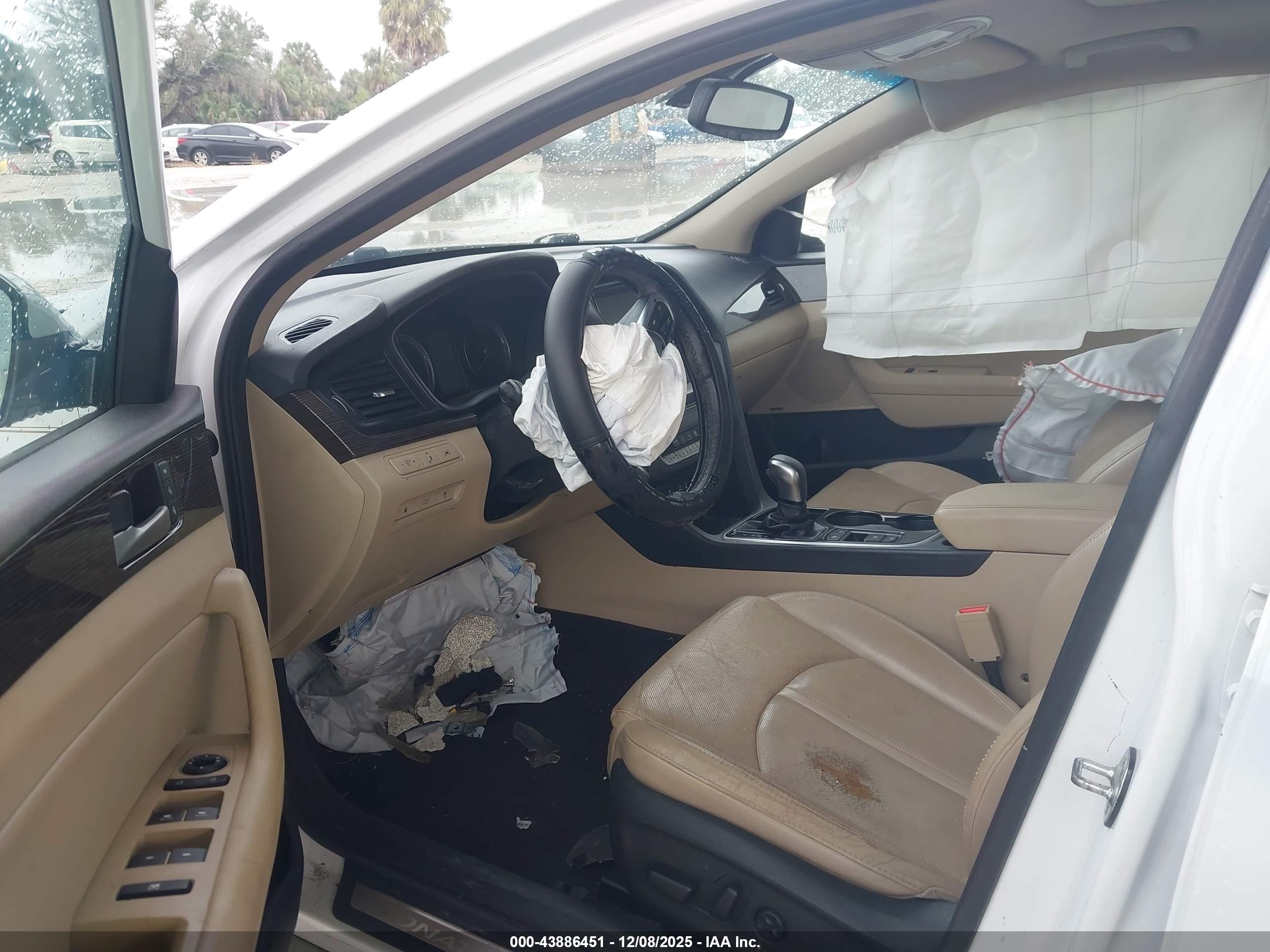 HYUNDAI SONATA image 5