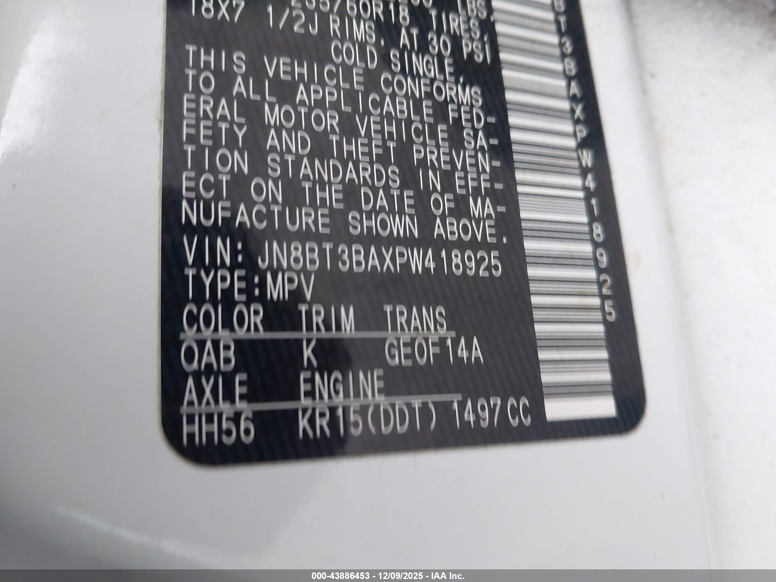 NISSAN ROGUE image 9
