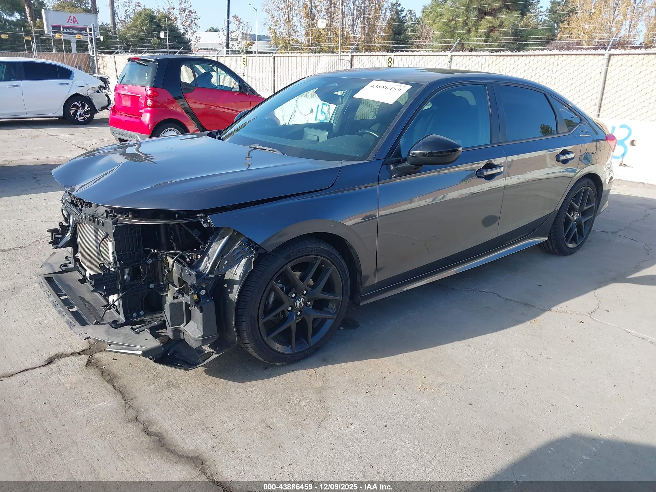 HONDA CIVIC image 2