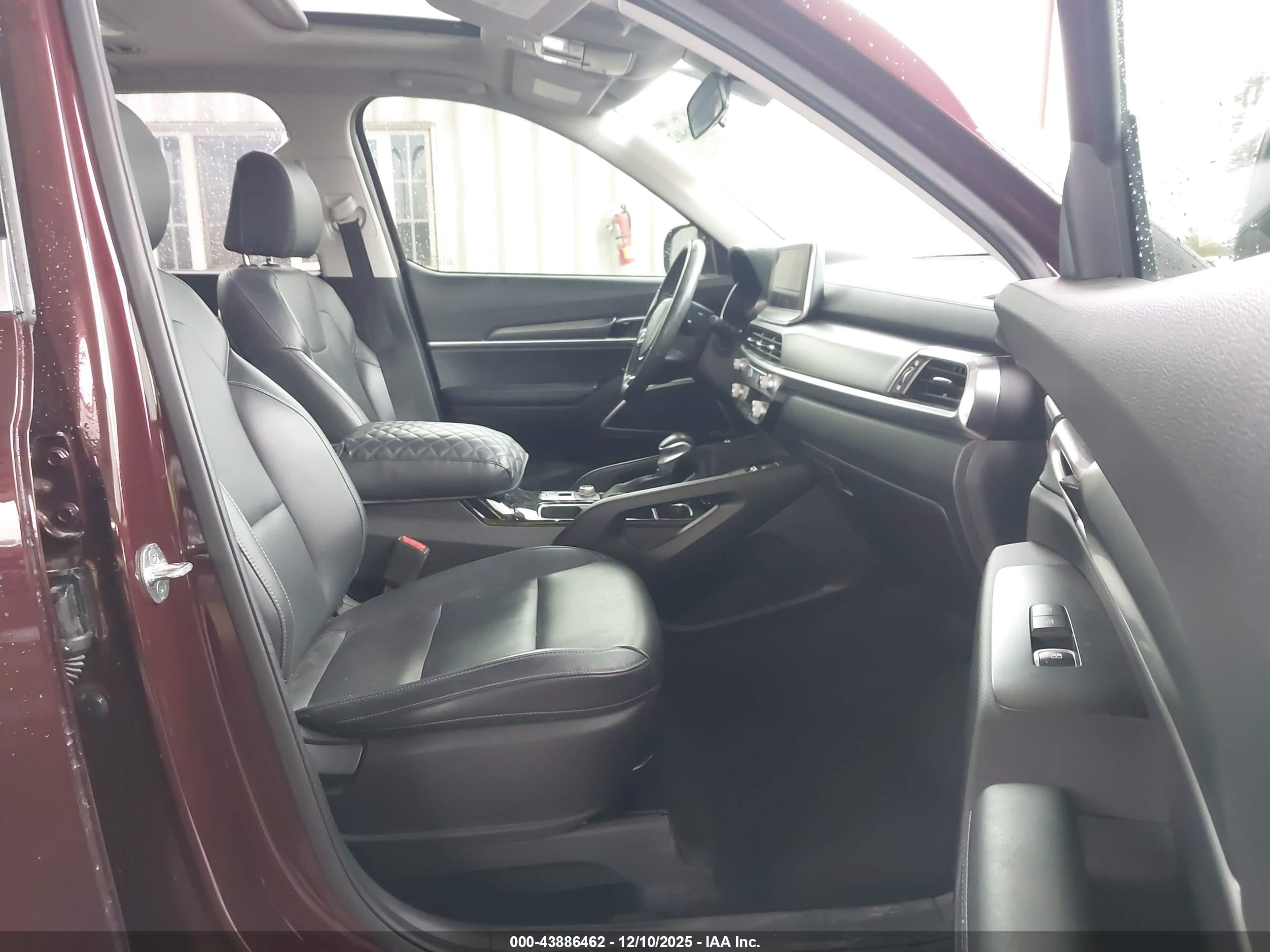 KIA TELLURIDE image 5