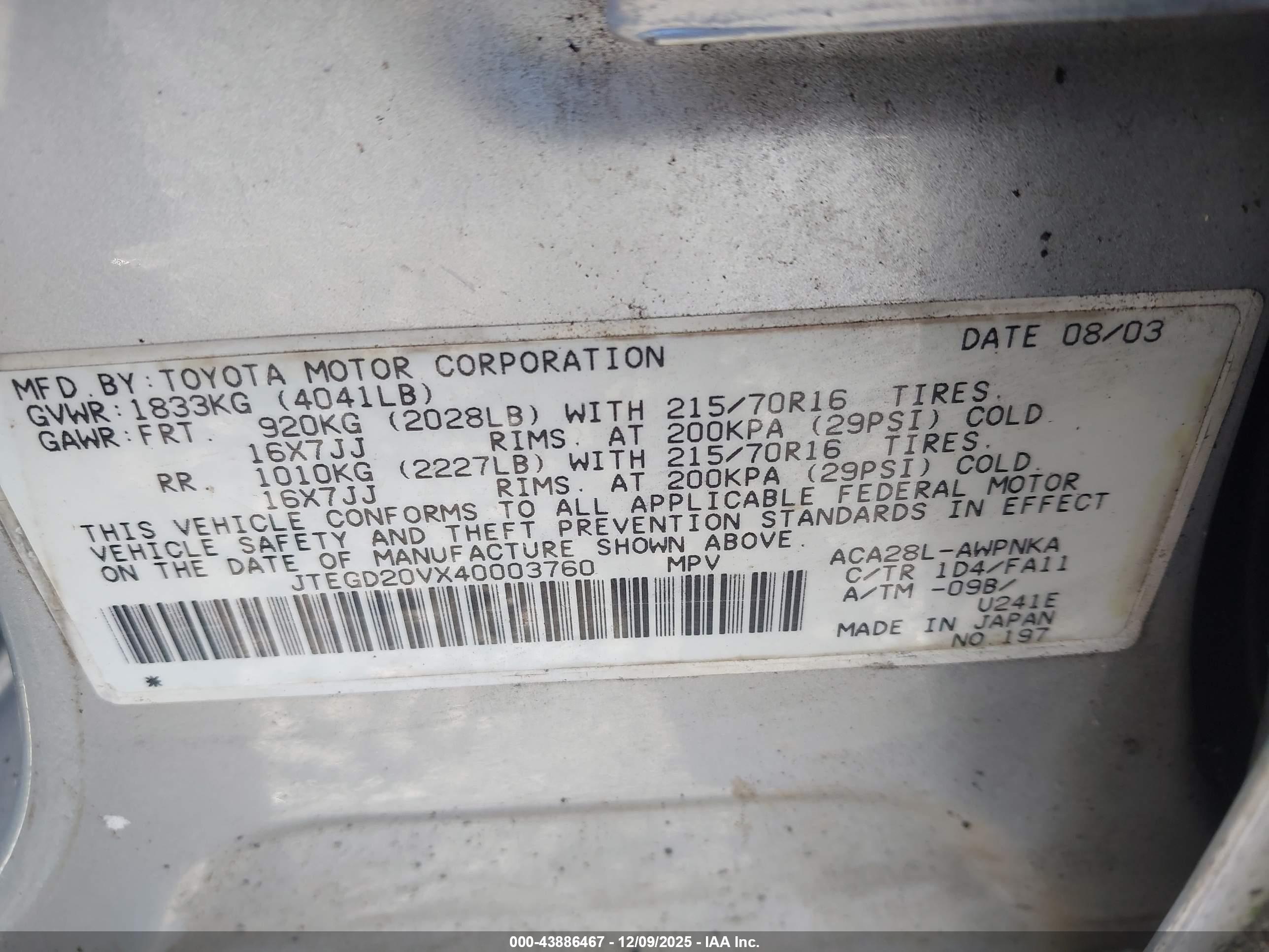 TOYOTA RAV4 image 9